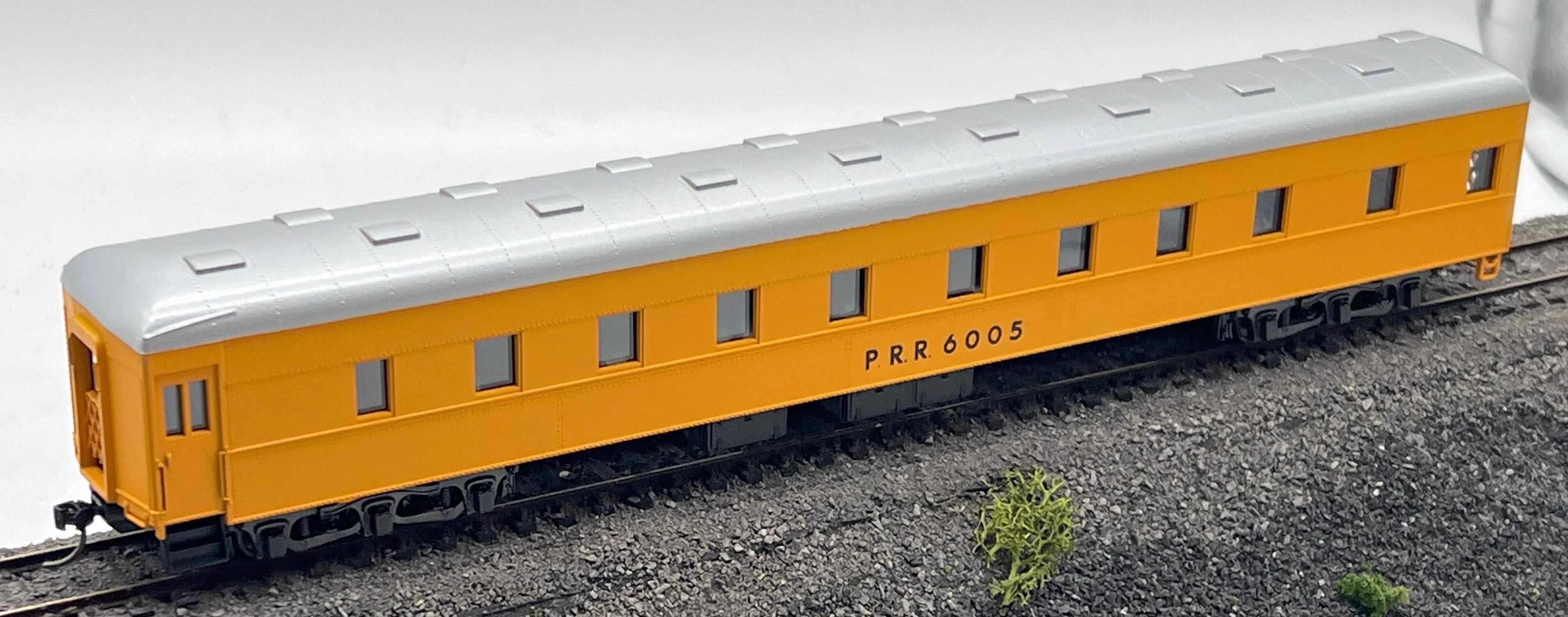 AHM Rivarossi 6207-W PRR 6005 Duplex Pullman Sleeper Car HO Scale Like New