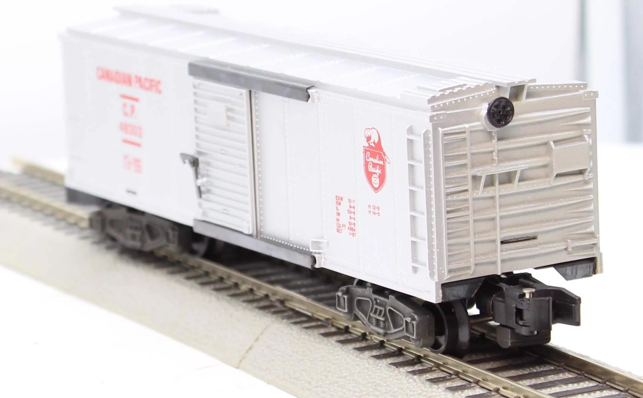 American Flyer 6-48302 CANADIAN PACIFIC Box Car #48302 S Scale Like New - Image 5