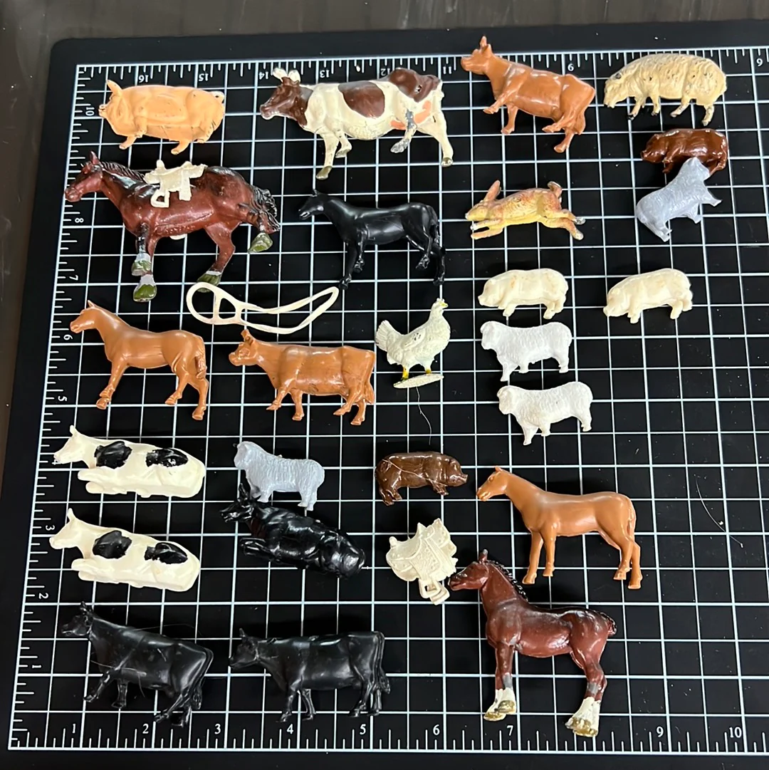 Assorted Figures plastic and Metal animals USED