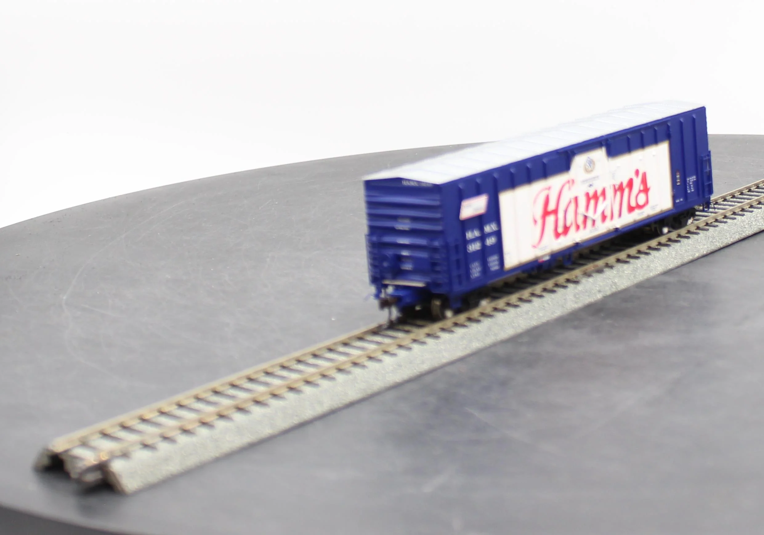 Athearn Genesis 50' N.A.C.C. Hamm's Boxcar G4452 G4453 HO SCALE Like New - Image 5