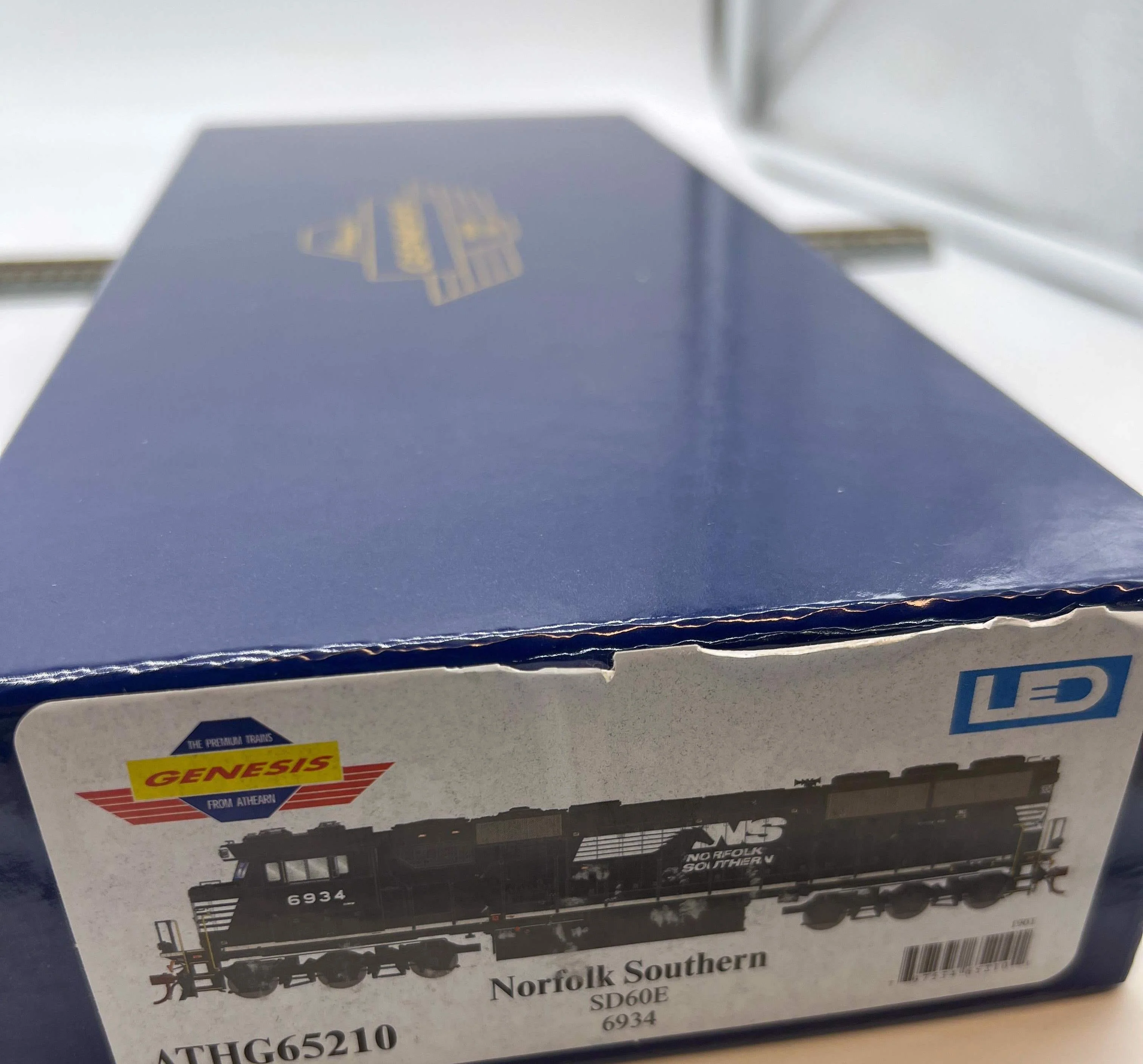 Athearn HO ATHG65210 NS SD60E 6934 diesel locomotive HO SCALE Like New - Image 6