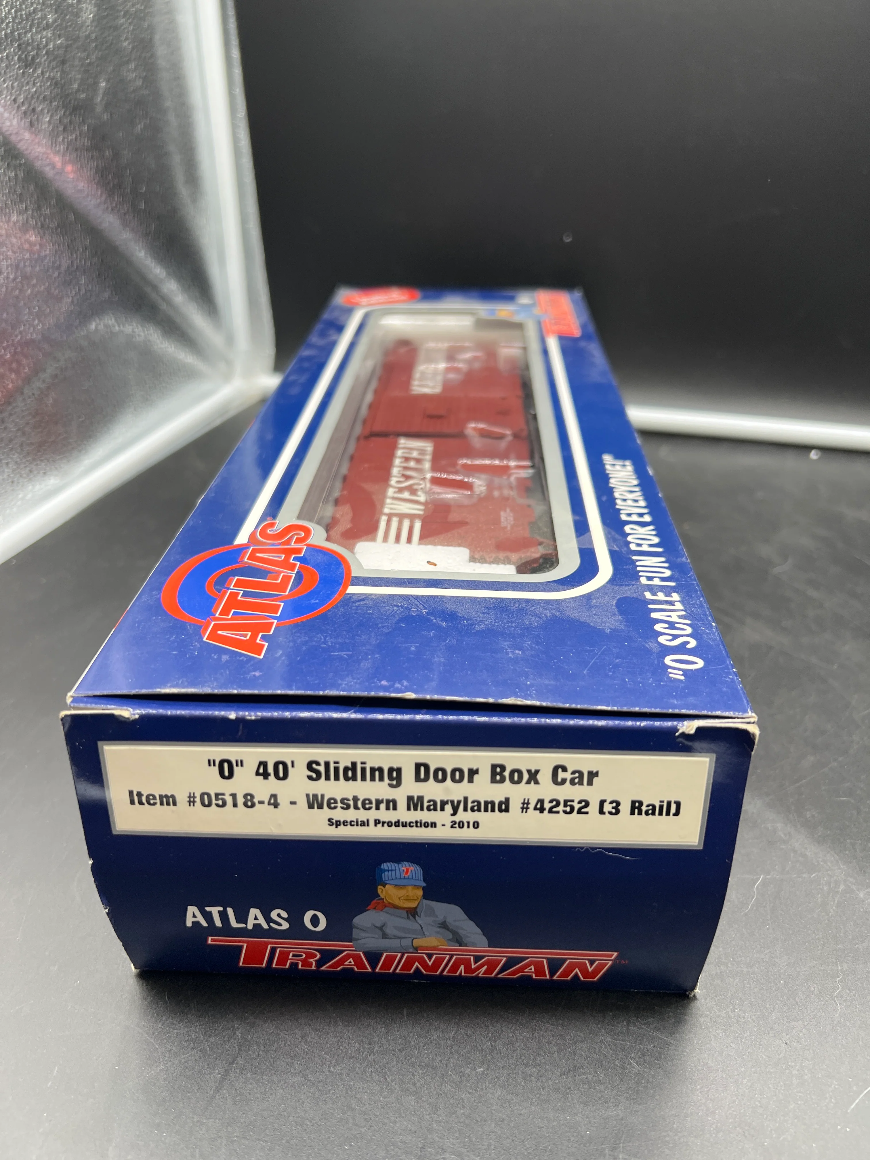 Atlas 0518-4 Western Maryland 40' Sliding Door Boxcar 4252 3 Rail O SCALE Used Excellent Damaged Box AS IS - Image 7