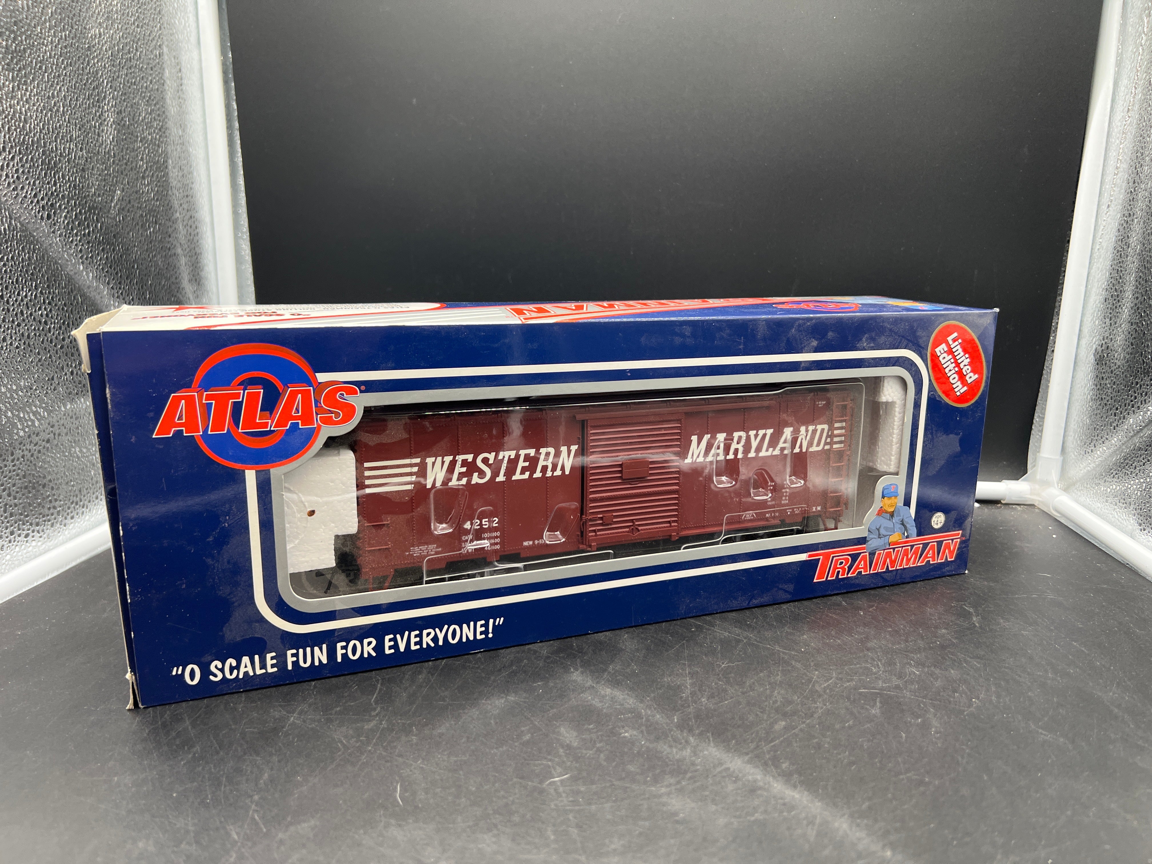 Atlas 0518-4 Western Maryland 40' Sliding Door Boxcar 4252 3 Rail O SCALE Used Excellent Damaged Box AS IS - Image 8
