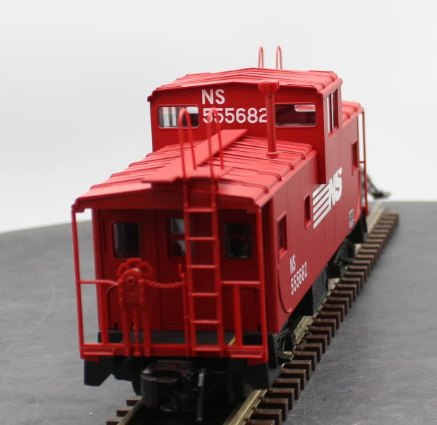 Atlas 0708-1 NORFOLK SOUTHERN Caboose EV #555682 O Scale Like New - Image 7