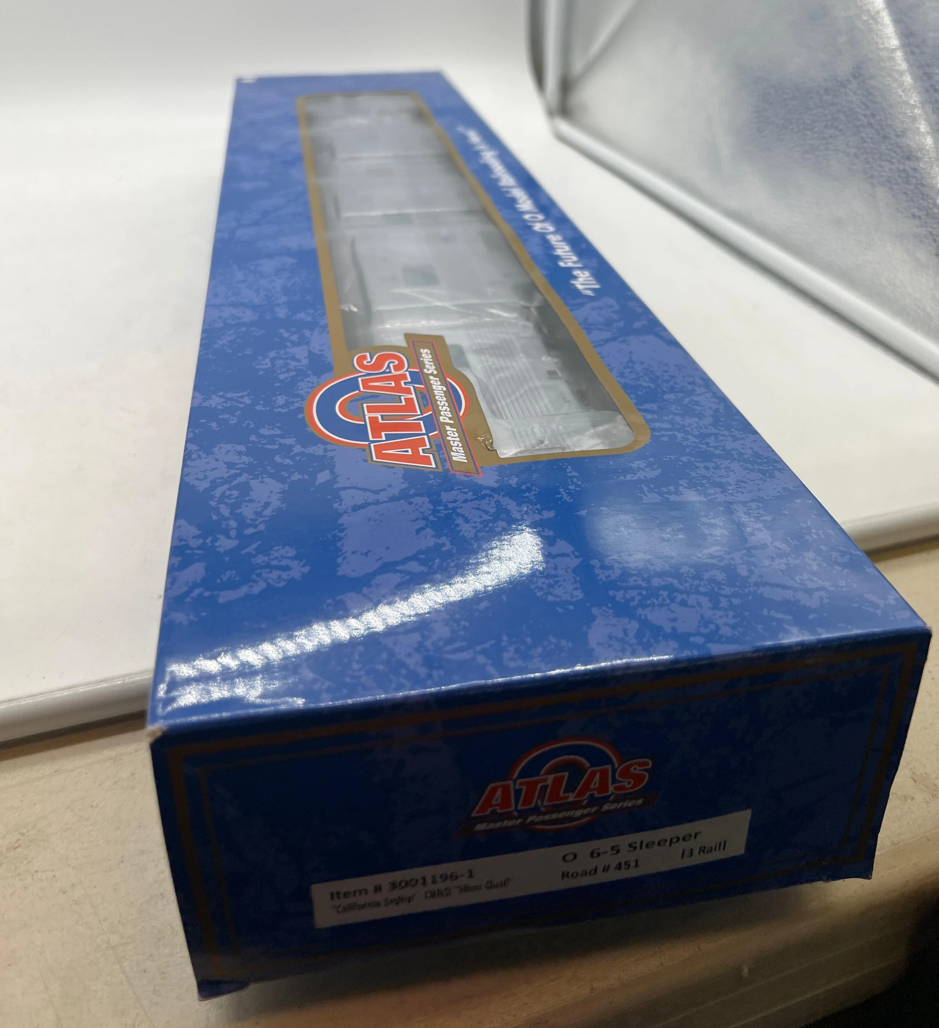 Atlas 3001196-1 California Zephyr Silver Quail CB&Q Streamlined 6-5 Sleeper Car O Scale NEW - Image 2