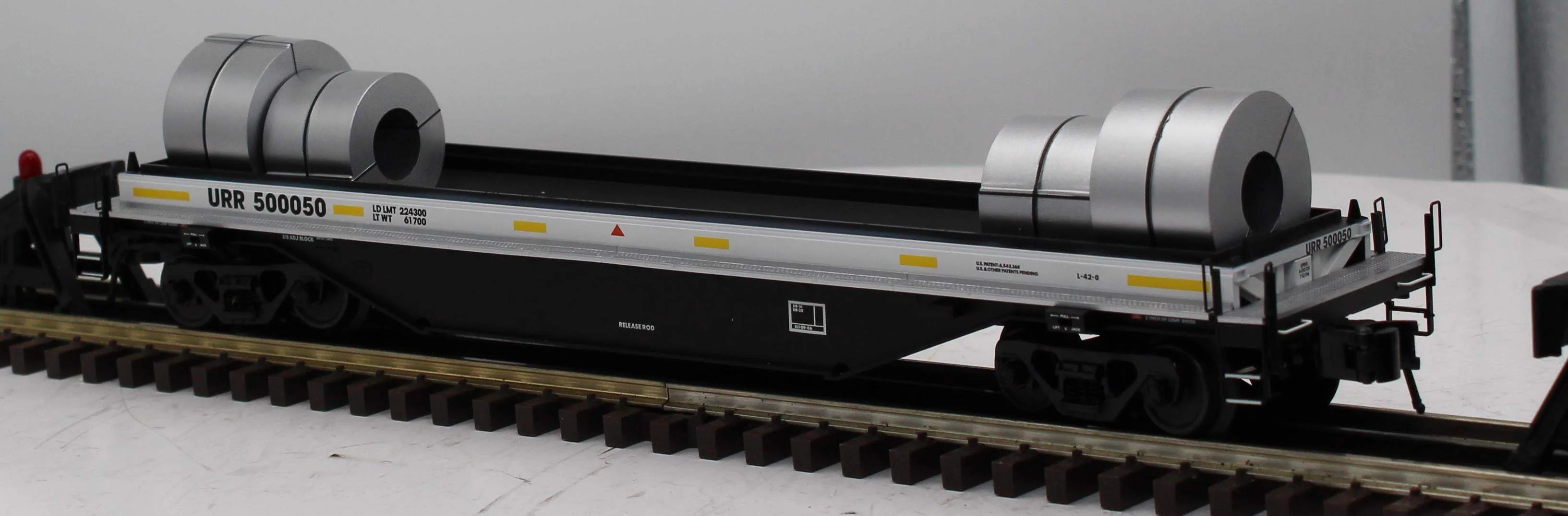 Atlas 3001725-2 UNION RAILROAD 42' Coil Steel Car O Scale limited Like New - Image 5
