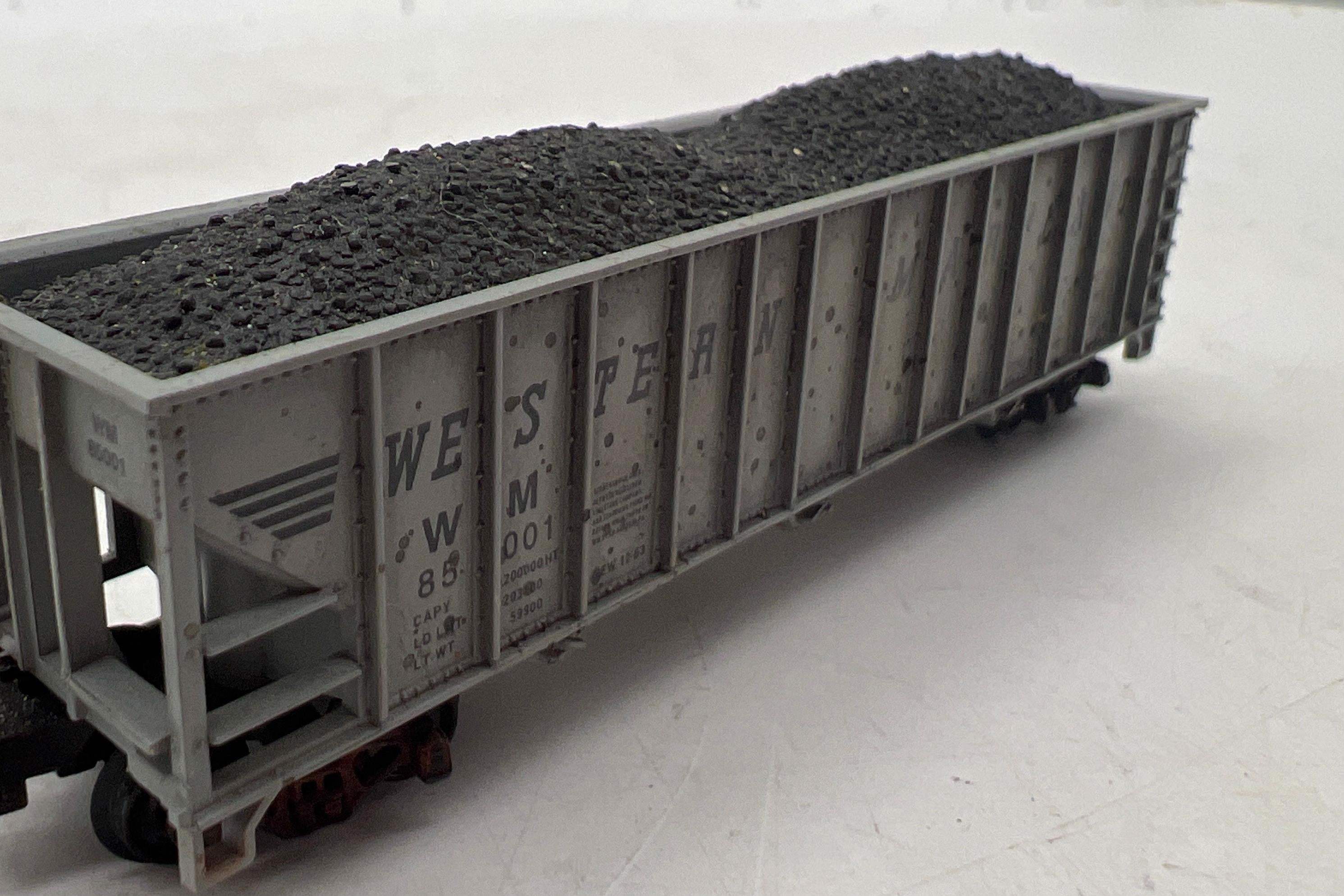 Atlas 32665 WESTERN MARYLAND 90 Ton Hoppers TRAINMAN Black/Gray N Scale WEATHERED AS IS Like New - Image 2
