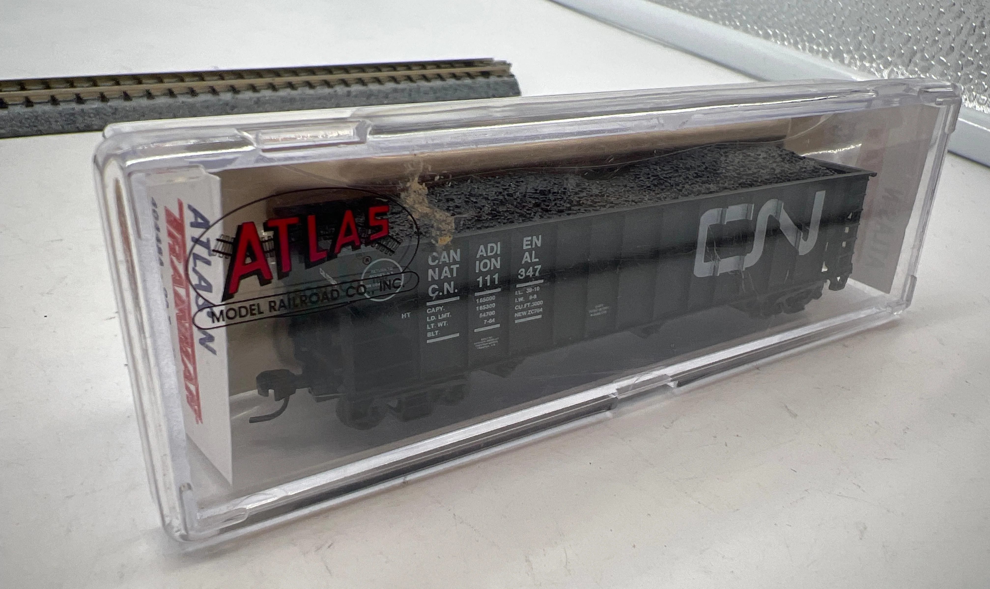 Atlas 40448A CANADIAN NATIONAL 90 Ton Hopper Black/White kadee style couplers N Scale Used Excellent - Image 3