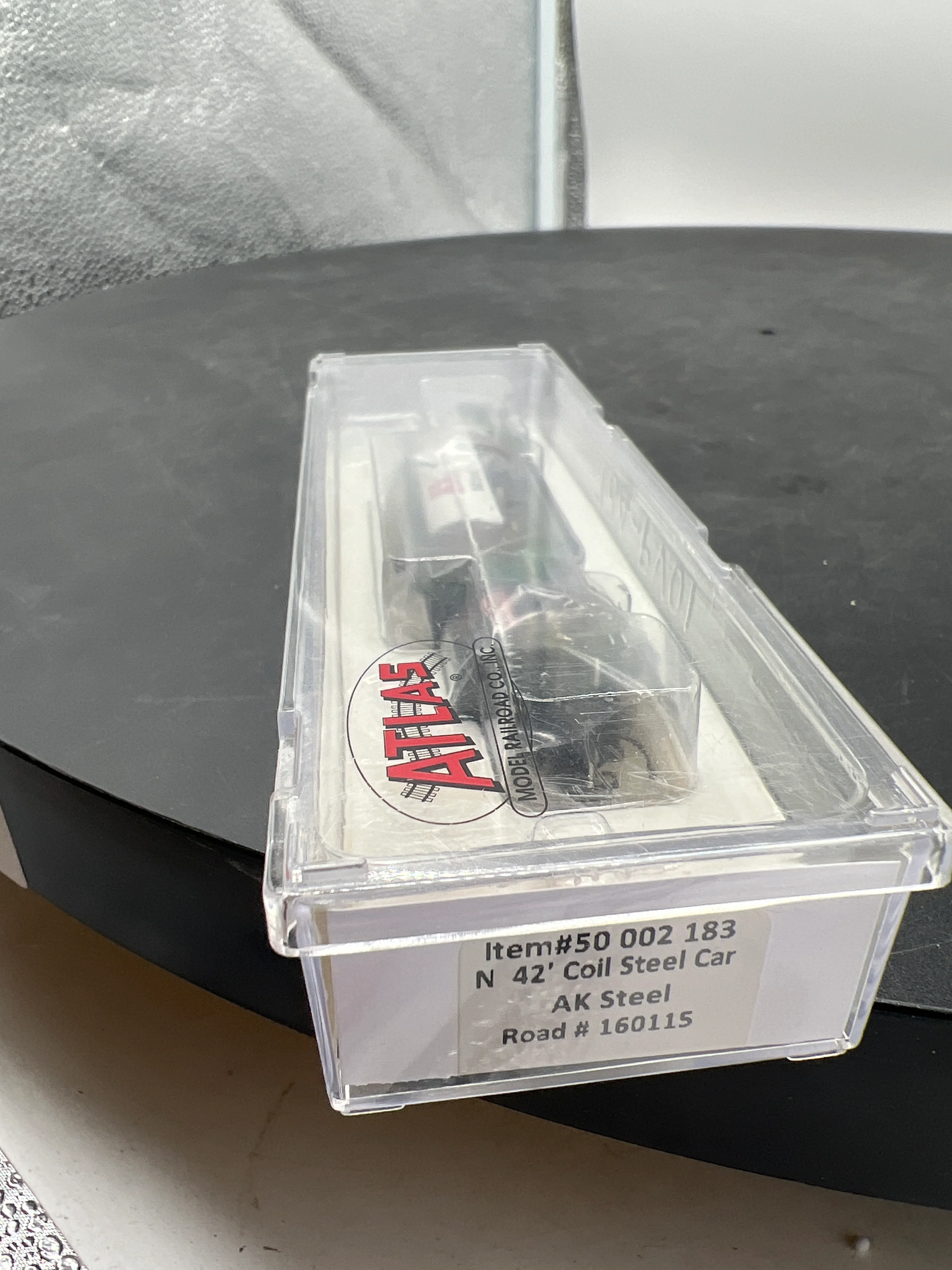Atlas 50002183 AK Steel 42' Coil Steel Car 160115 N SCALE NEW - Image 3