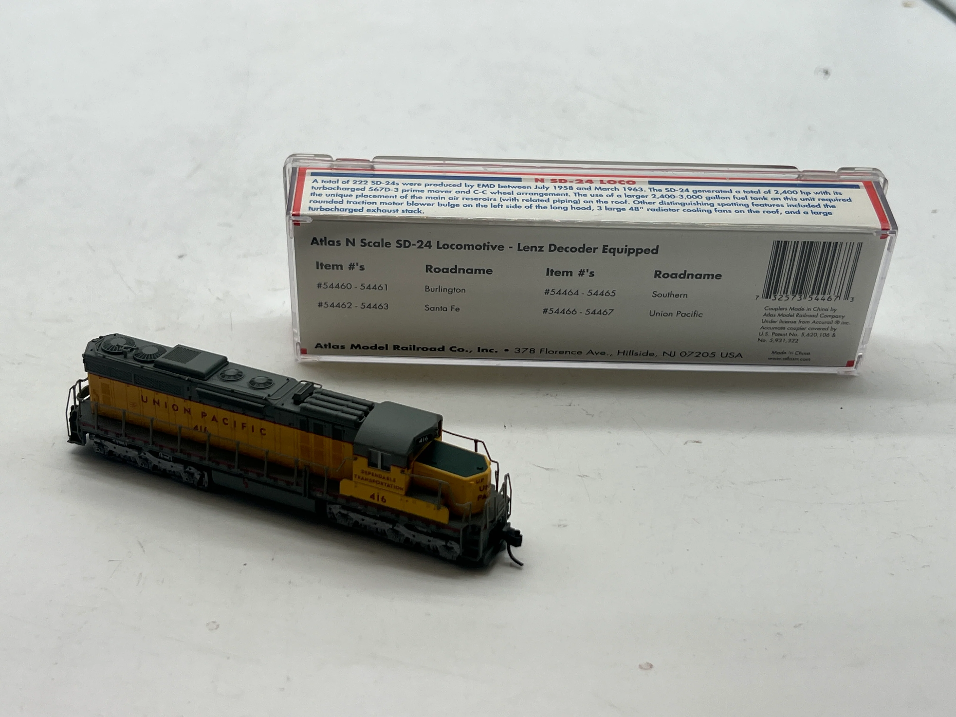 Atlas 54467 EMD SD24 w/DCC - Master(R) -- Union Pacific #416 (yellow, gray) N SCALE Like New - Image 7
