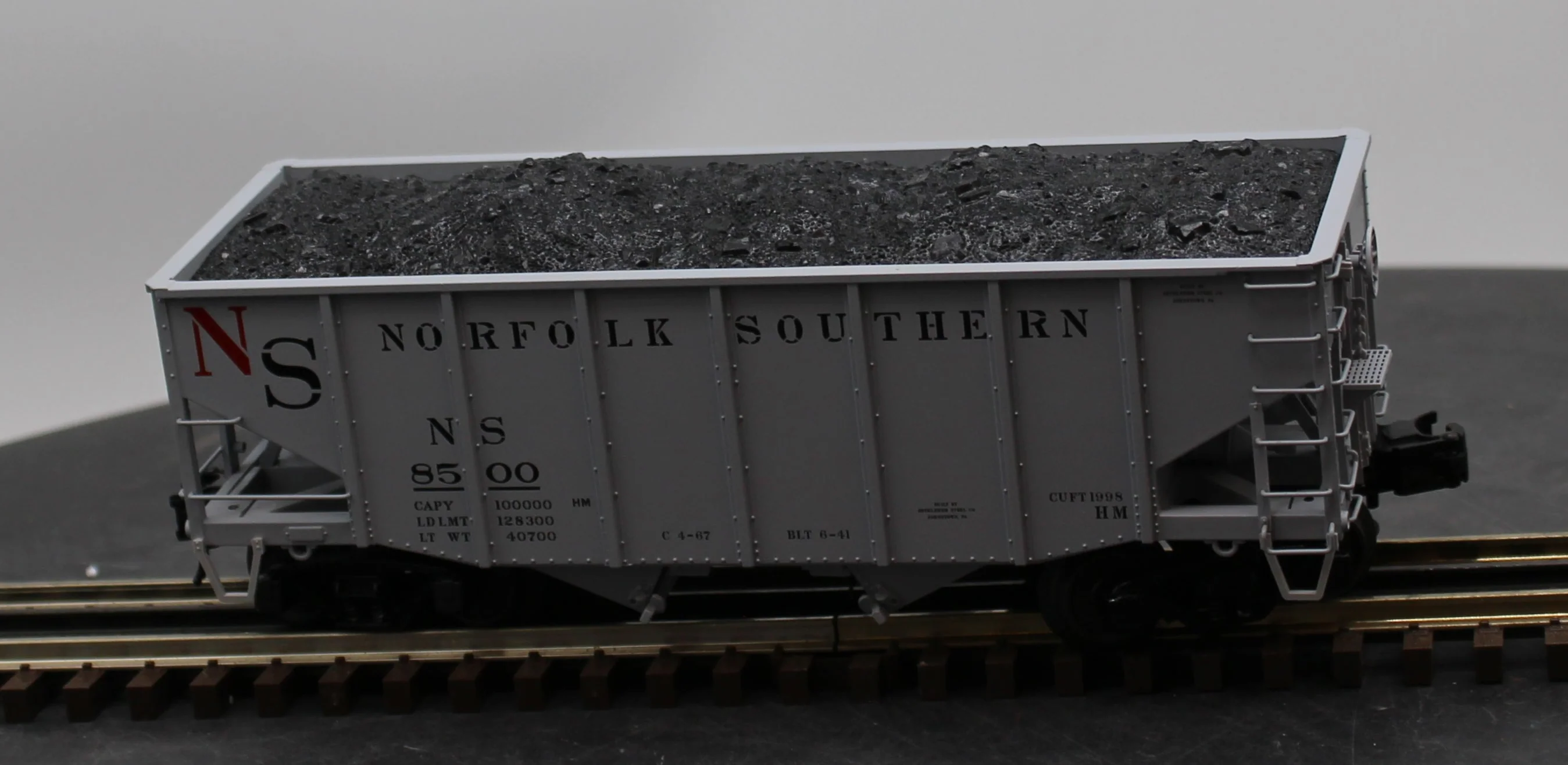 Atlas 6759-1 Steam Era Classics Norfolk Southern NS Fishbelly Hopper 3 RL  O SCALE Used Excellent - Image 2