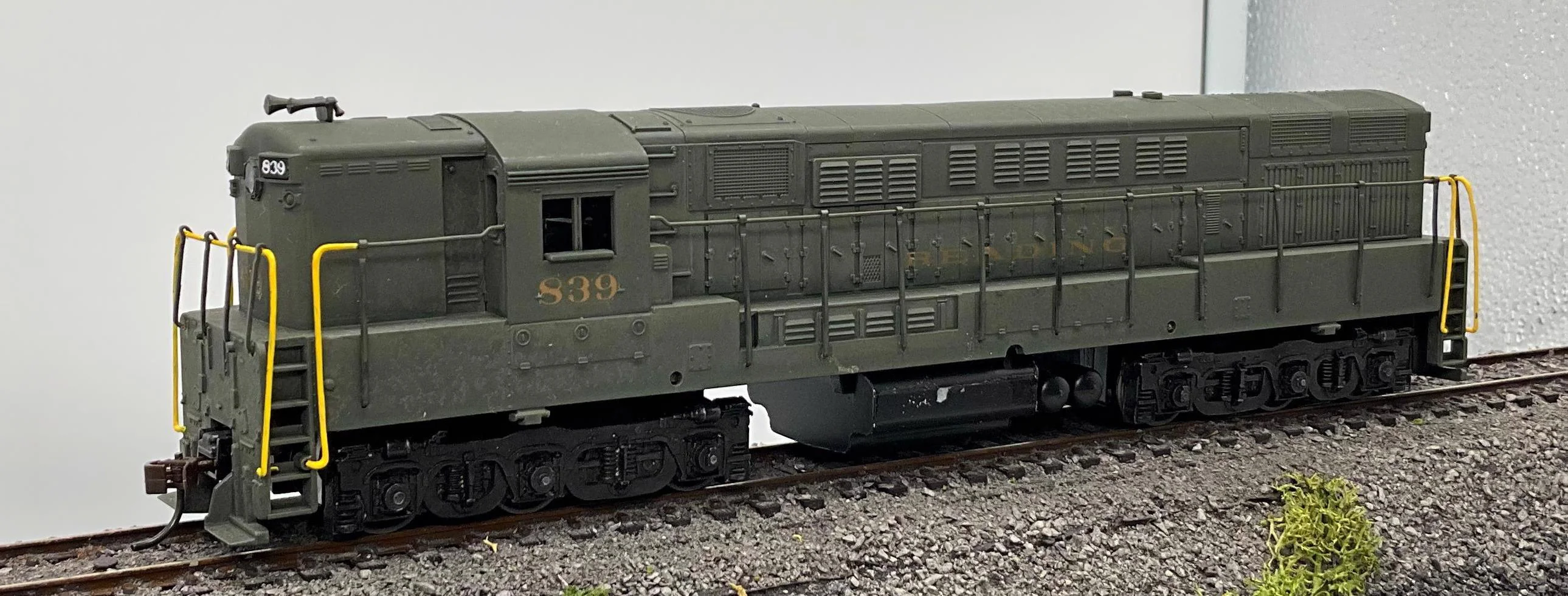 Atlas 7874 READING Train Master Diesel Locomotive #839 HO Scale Used Excellent No Box