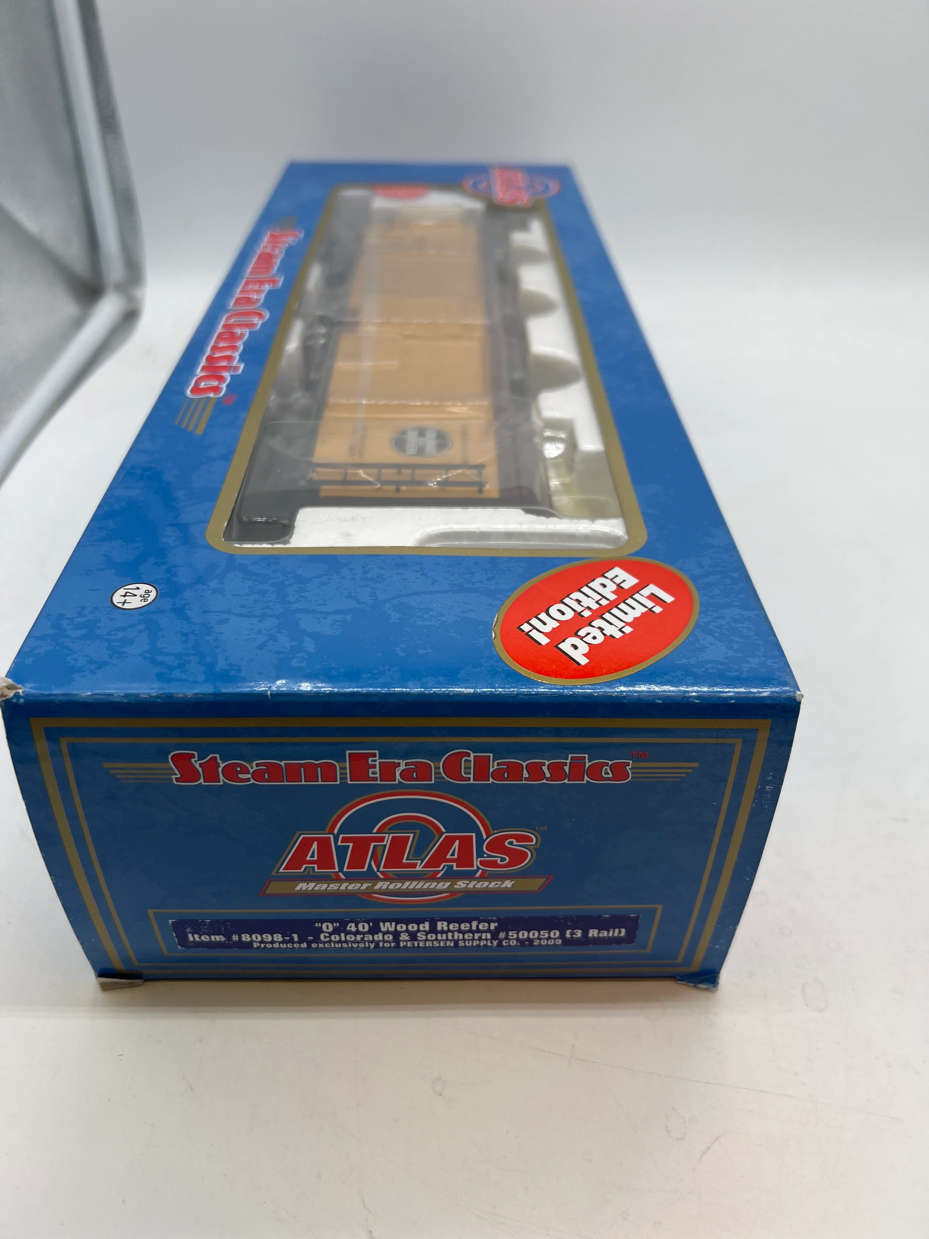 Atlas 8098-1 Colorado and Southern 40' wood reefer #50050 (3 rail) O SCALE NEW - Image 4