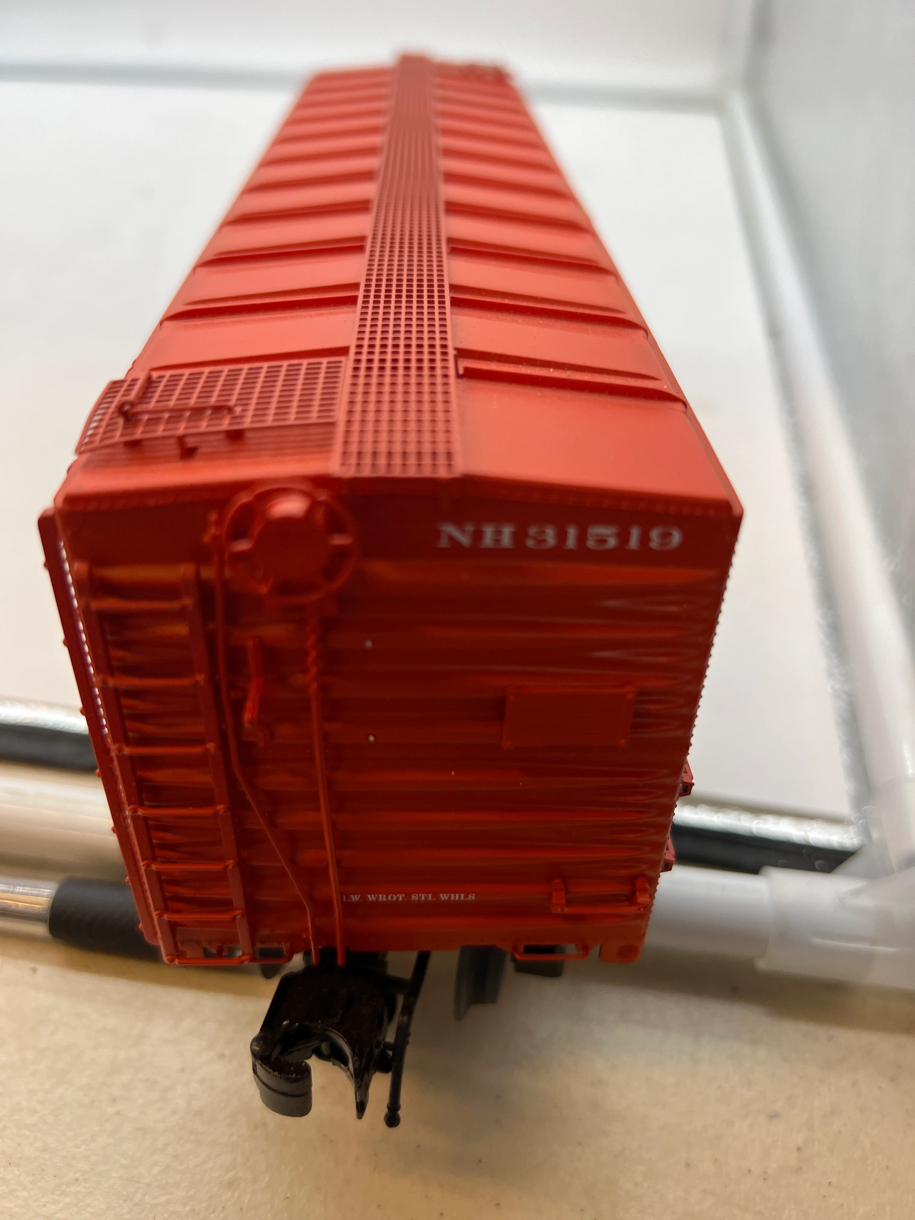 Atlas 8553-1 New Haven 40' 1937 AAR Boxcar 31519 O SCALE Used as is - Image 5