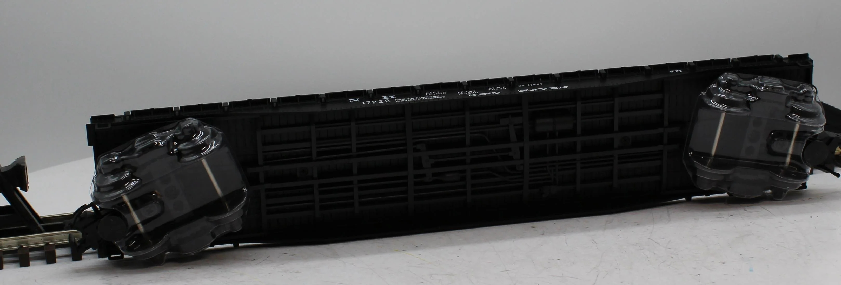 Atlas 933-2 52'6" New Haven Flat Car with PipeloadO SCALE Like New - Image 7