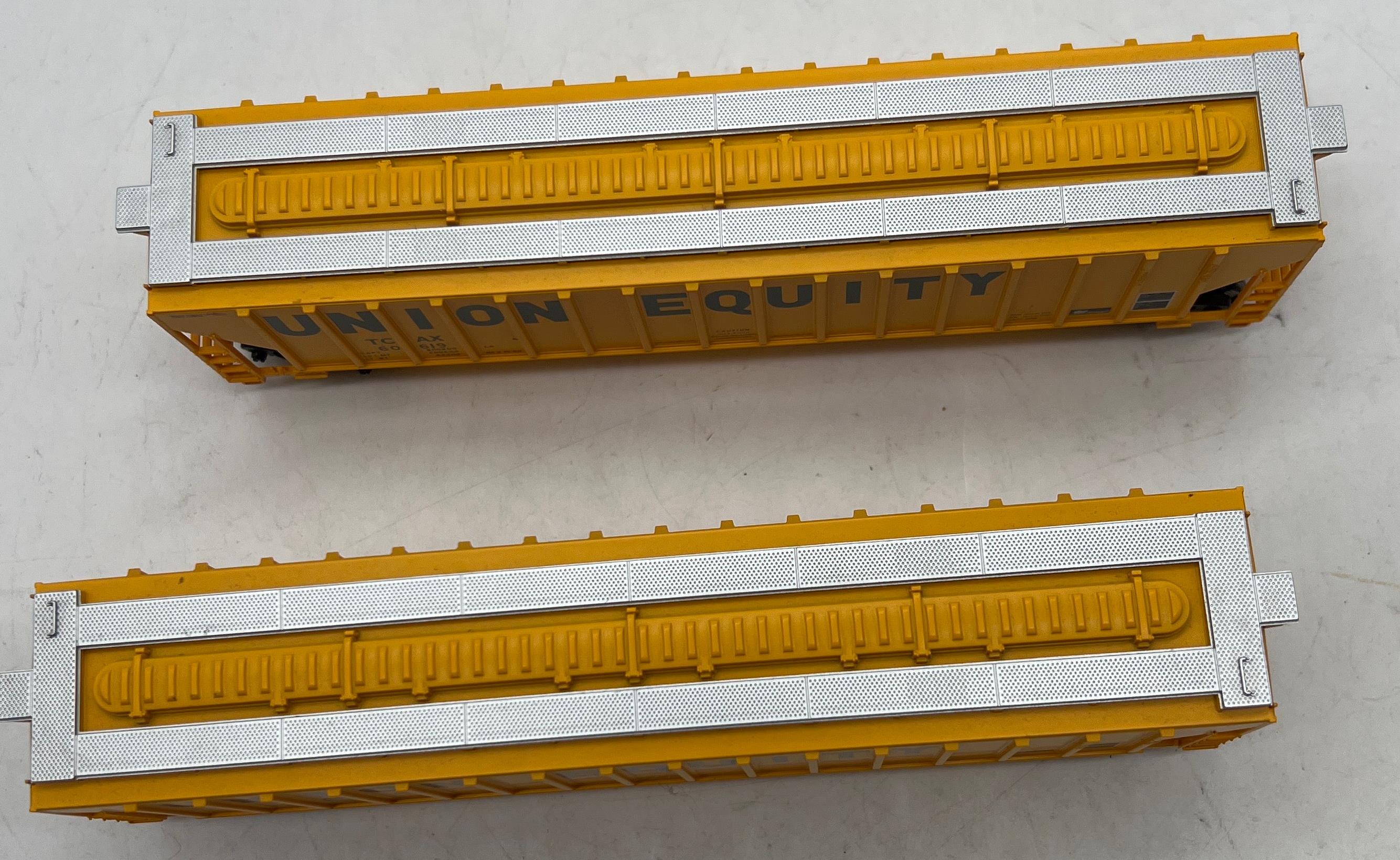 Atlas HO2502 HO Scale 2502 Assorted Lot -- 2  UNION EQUITY 3-Bay Hoppers w/ Kadee Couplers  Used Excellent No Box - Image 2
