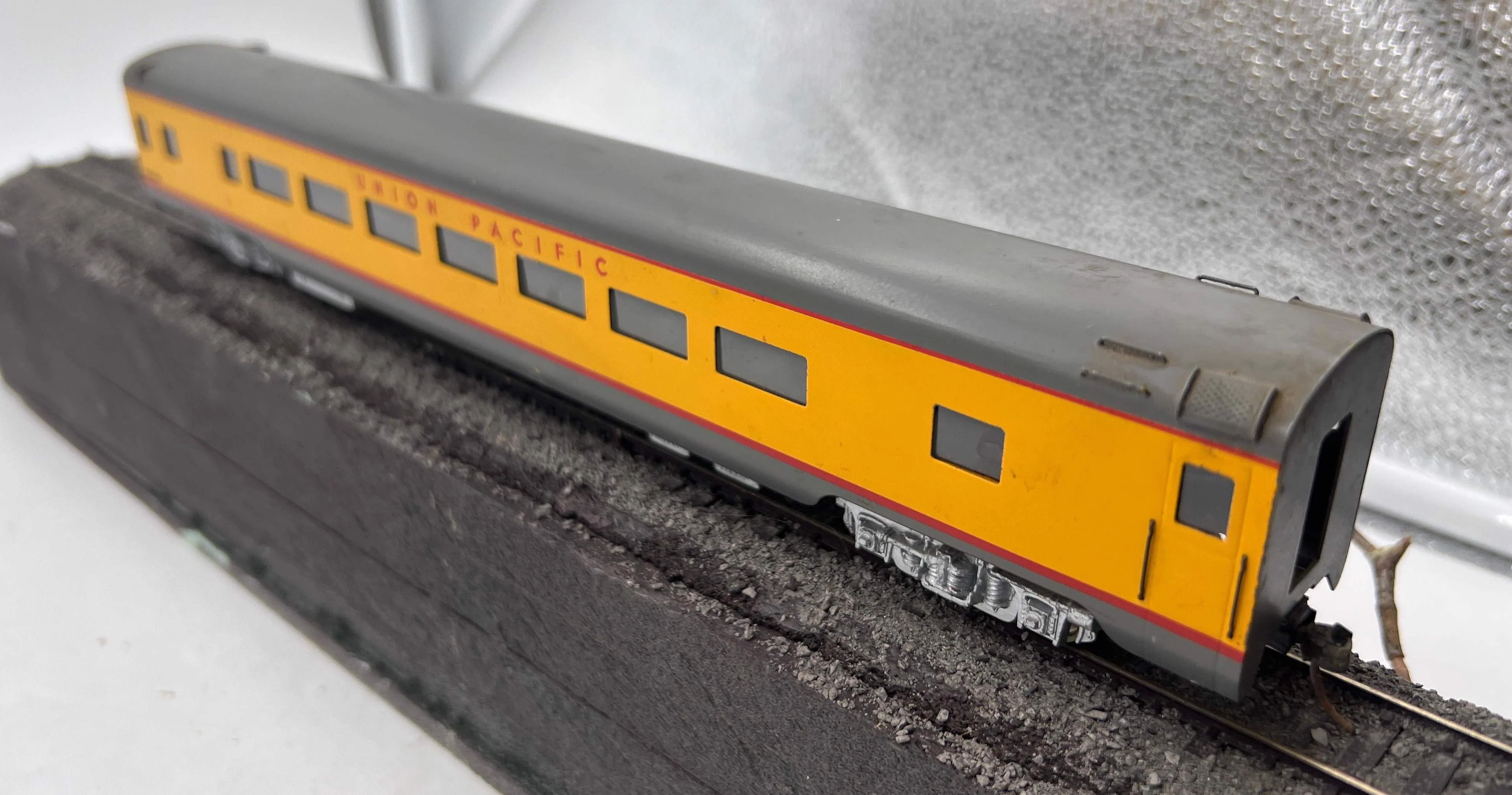 Balboa 812 Union Pacific UP Brass Passenger Car HO SCALE Like New as is - Image 3