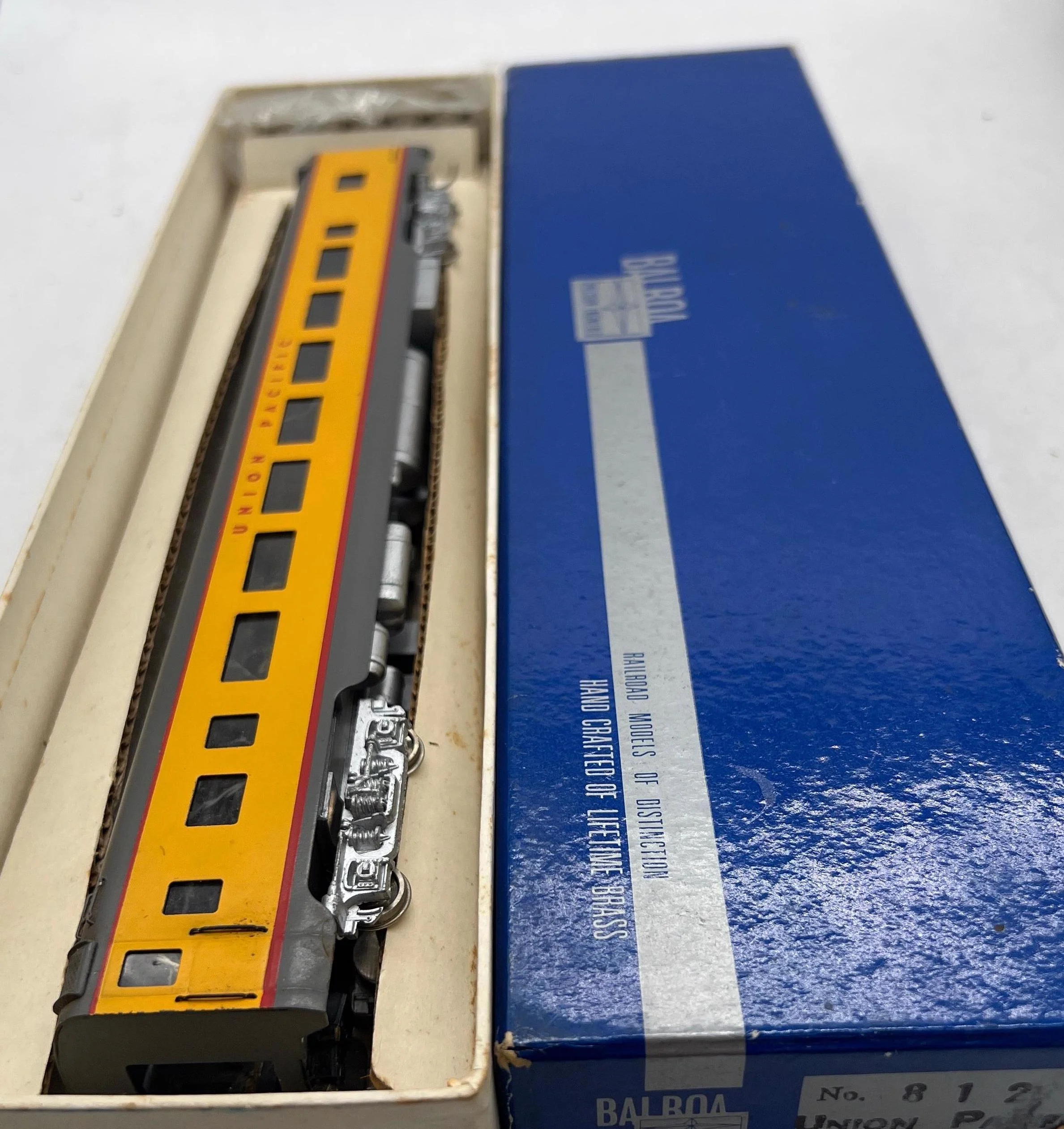 Balboa 812 Union Pacific UP Brass Passenger Car HO SCALE Like New as is - Image 4