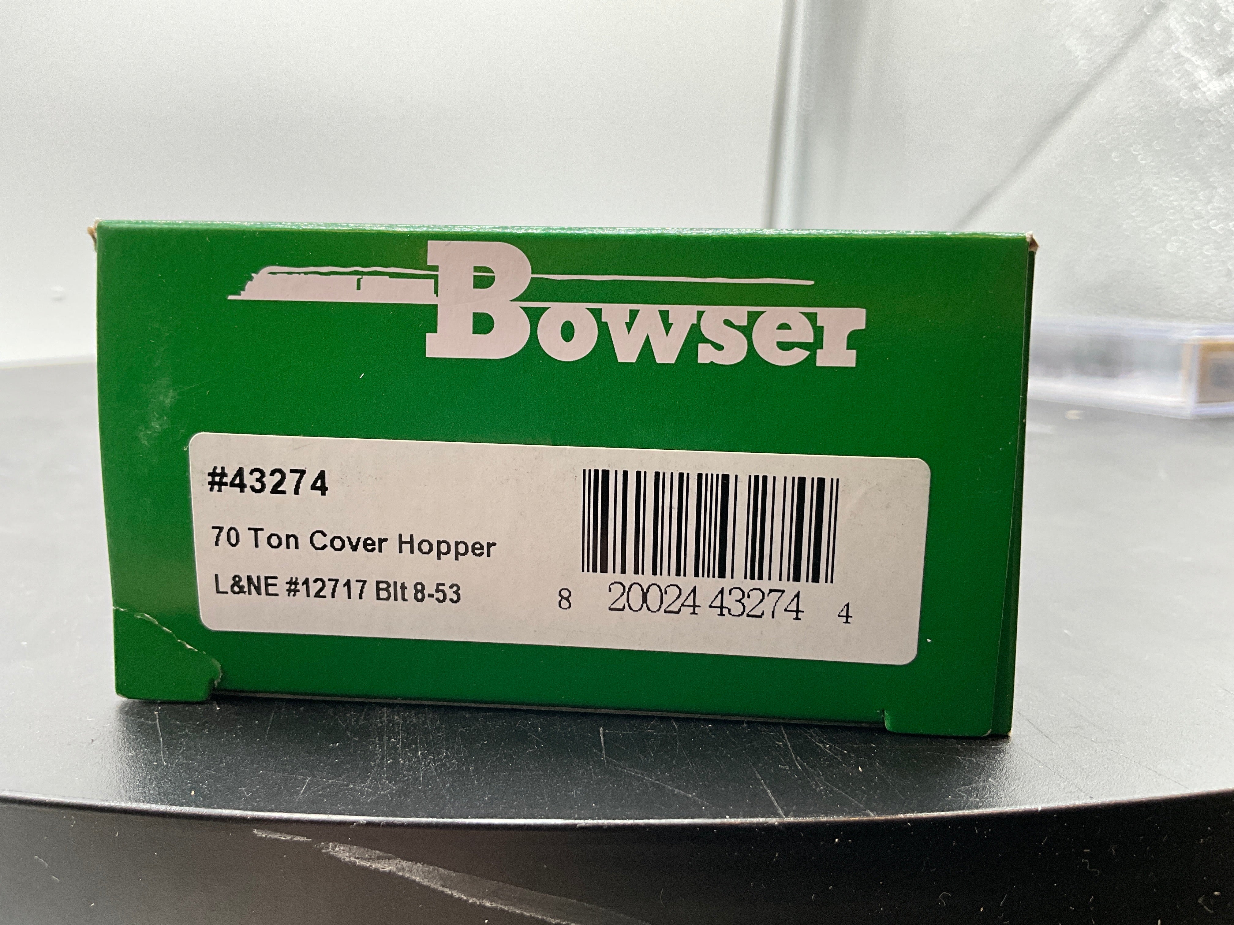 Bowser 43274 L&NE 70 Ton Covered Hopper HO SCALE NEW - Image 2