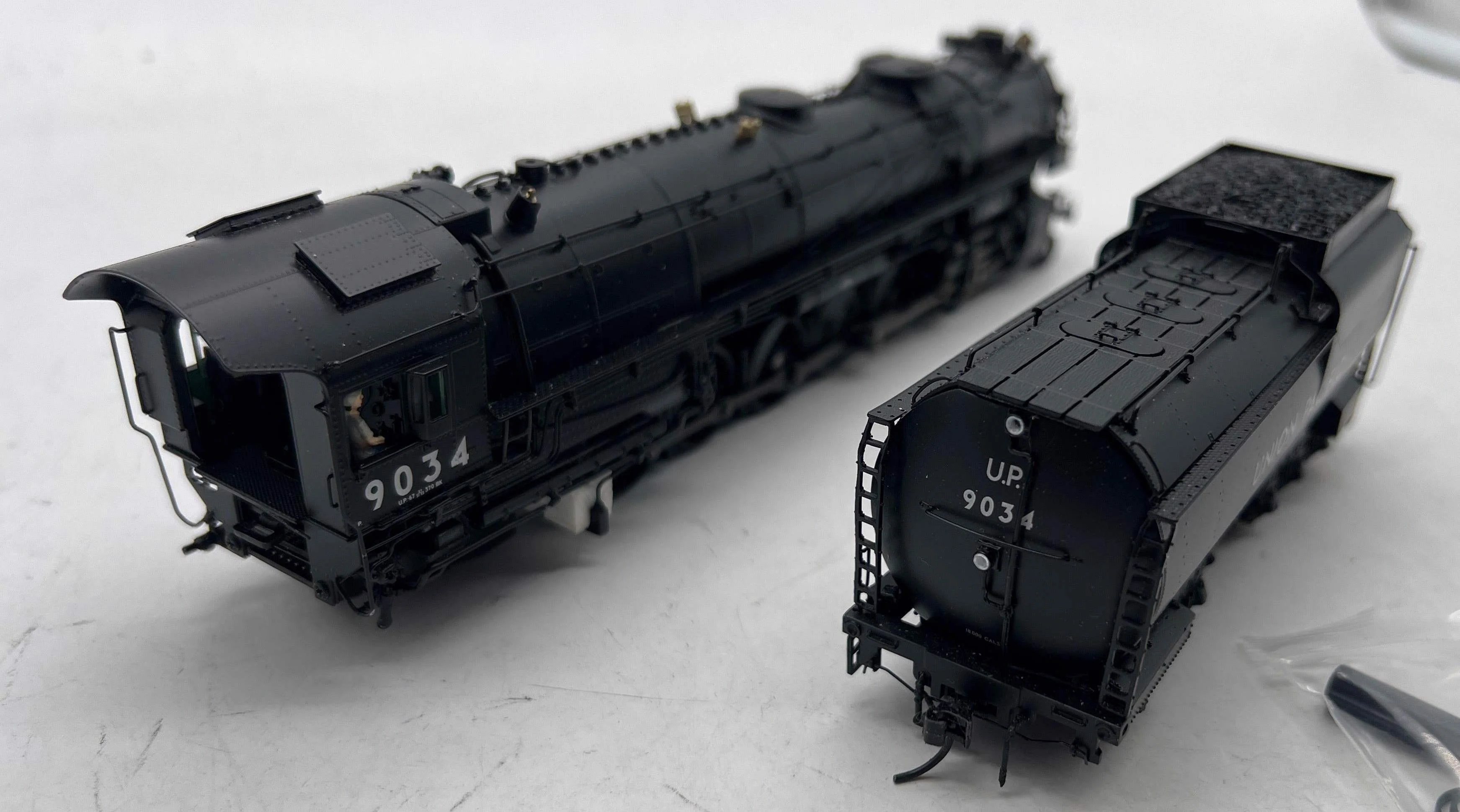 Broadway Limited 4990 UNION PACIFIC UP 4-12-2 Standard Cab #9034 Steam Locomotive Brass Hybrid Paragon 3 DCC sound HO Scale Like New - Image 9