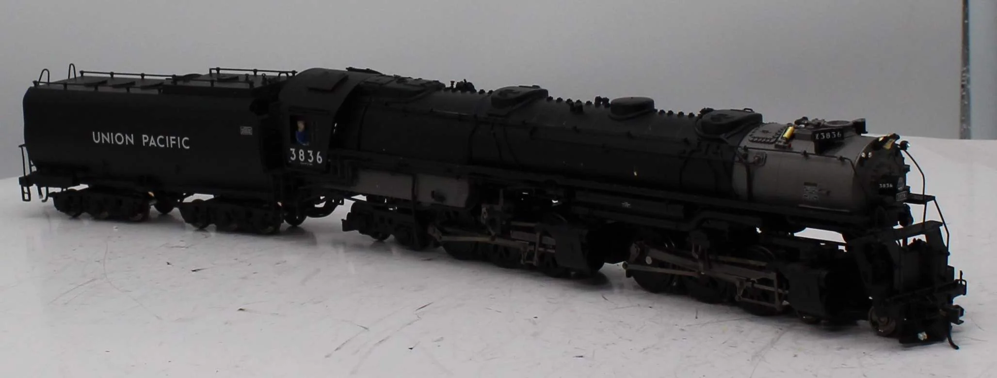 Broadway Limited BLI 4806 Brass Hybrid UNION PACIFIC UP 4-6-6-4 CSA-2 DCC, Smoke, Paragon4 Sound (UP Early Challenger). #3836 HO Scale Like New - Image 5