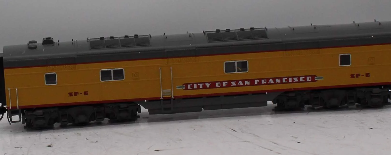 Broadway Limited BLI 5405  5405 UP/CNW City of SF POWERED E6B #SF6 DCC/Sound HO SCALE Like New - Image 5