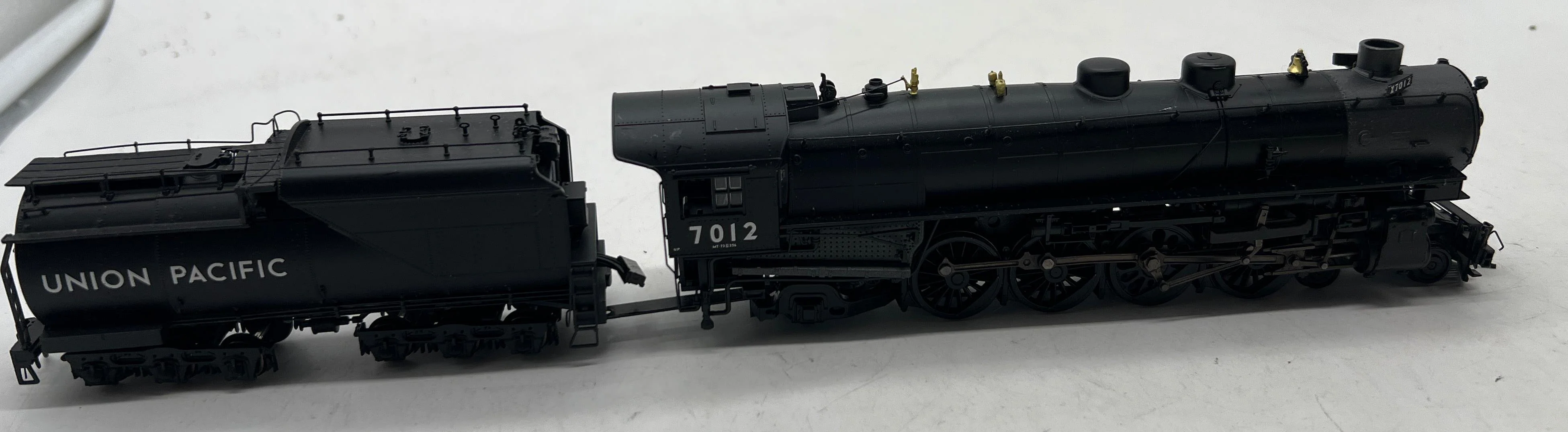 Broadway Limited BLI 5466 UNION PACIFIC UP 4-8-2 Mountain Steam Locomotive TRAINMAN #7012 HO Scale Like New - Image 3