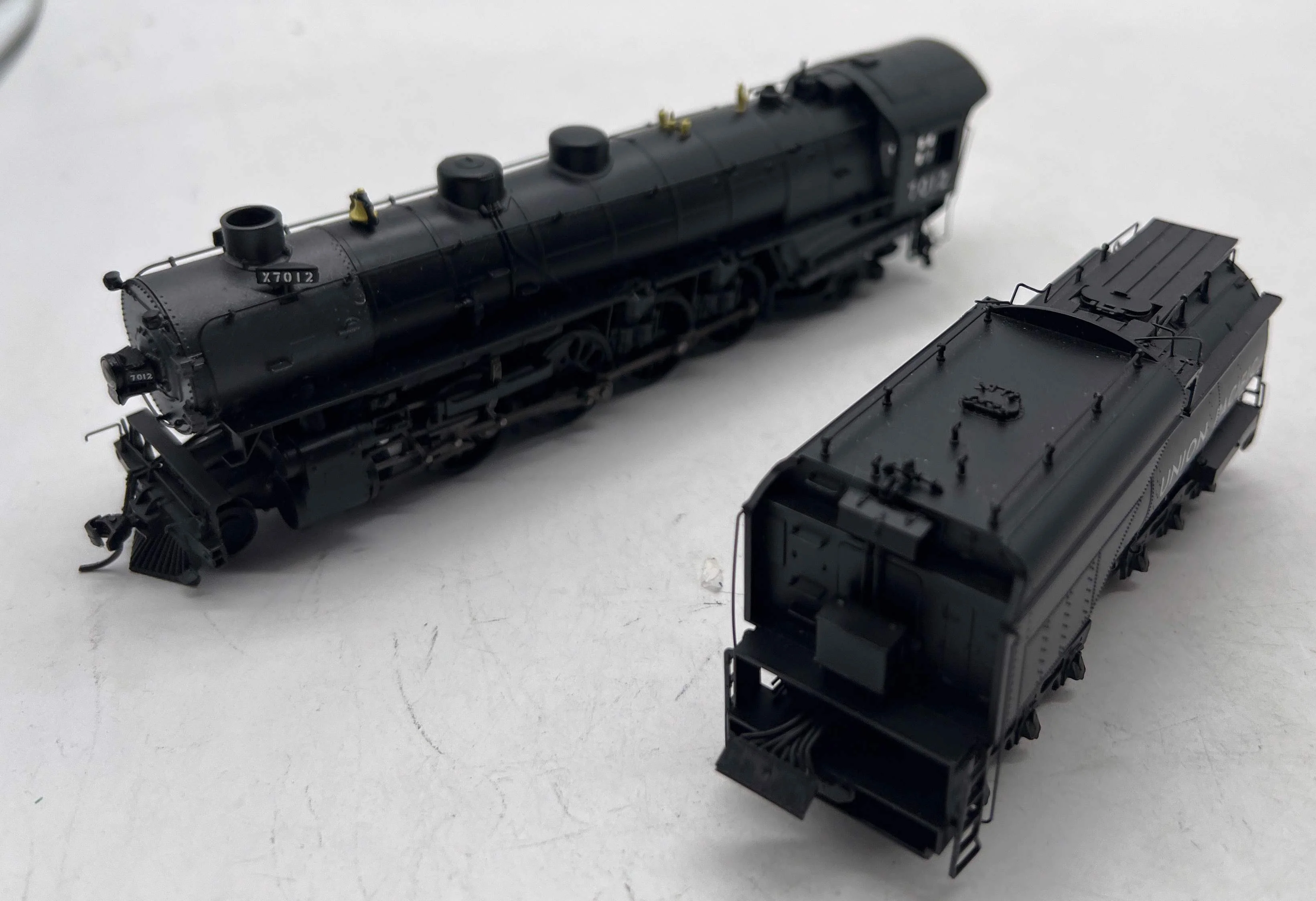 Broadway Limited BLI 5466 UNION PACIFIC UP 4-8-2 Mountain Steam Locomotive TRAINMAN #7012 HO Scale Like New - Image 6