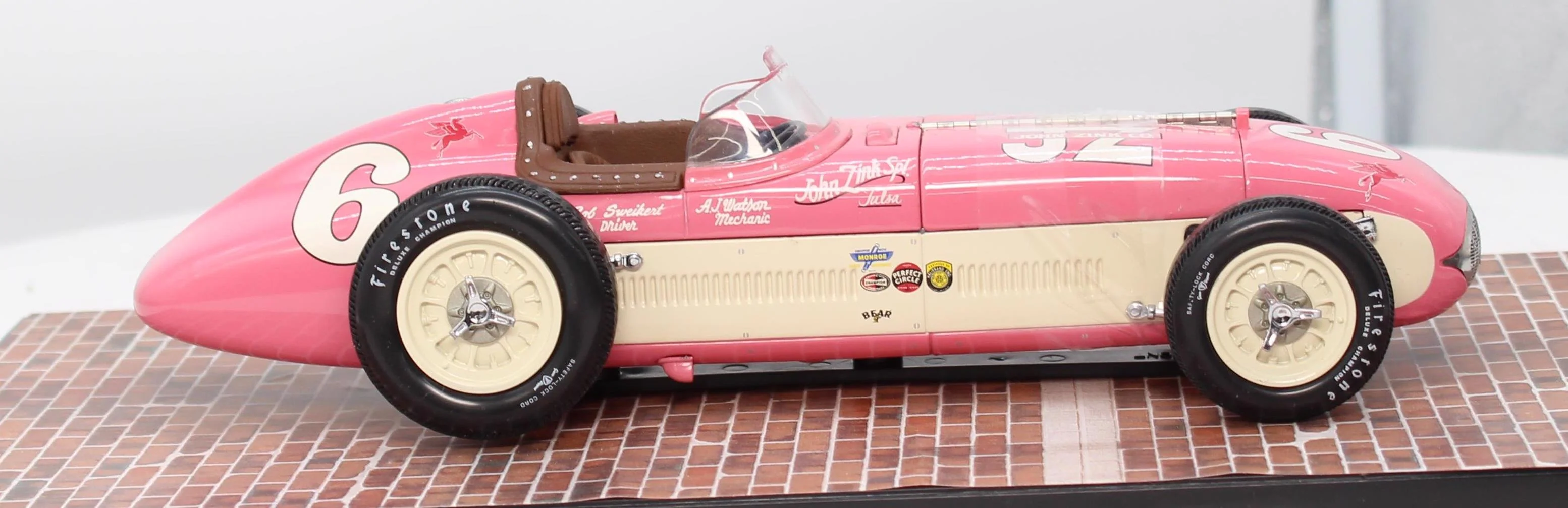 Carousel 1 4501 1955 Bob Sweikert Indy 500 Winner 1:18 Scale NEW - Image 3