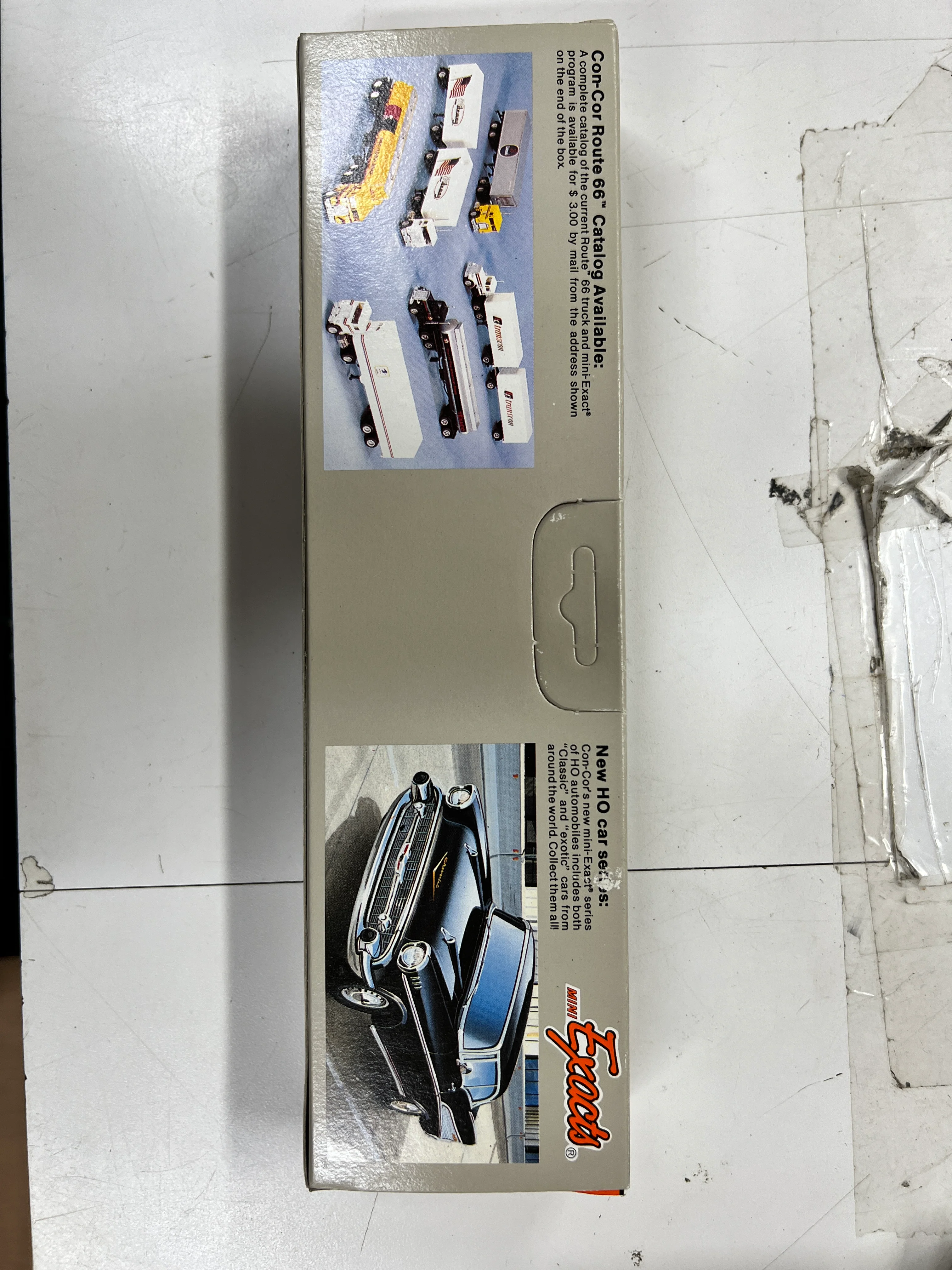 Con-Cor 0004-001090 Pelican Bread Truck HO SCALE - Image 2