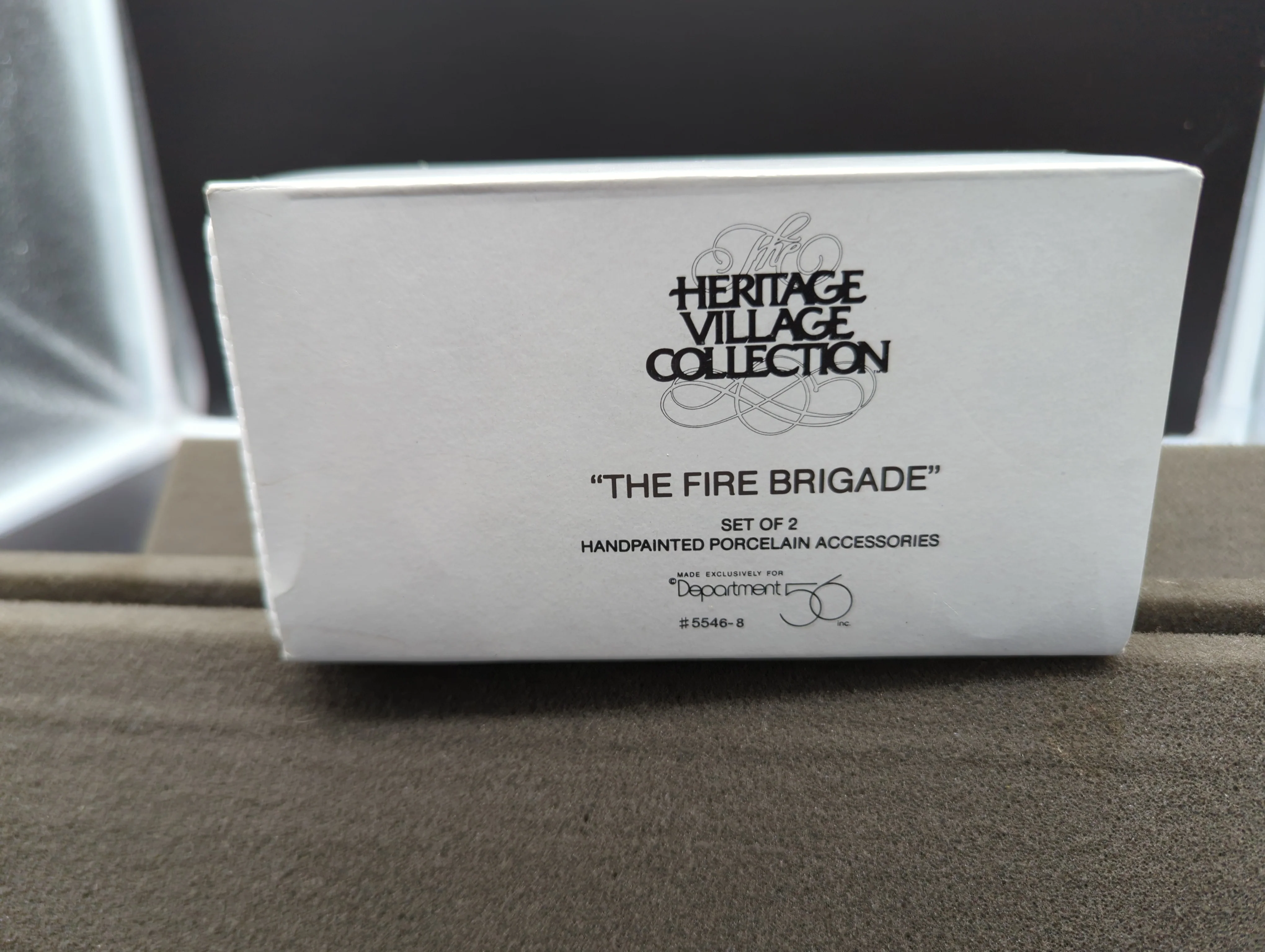 Department 56 5546-8 The Hertage Village Collection  "The Fire Brigade" Set of 2 Hand Painted Porcelain Accessories Like New - Image 3