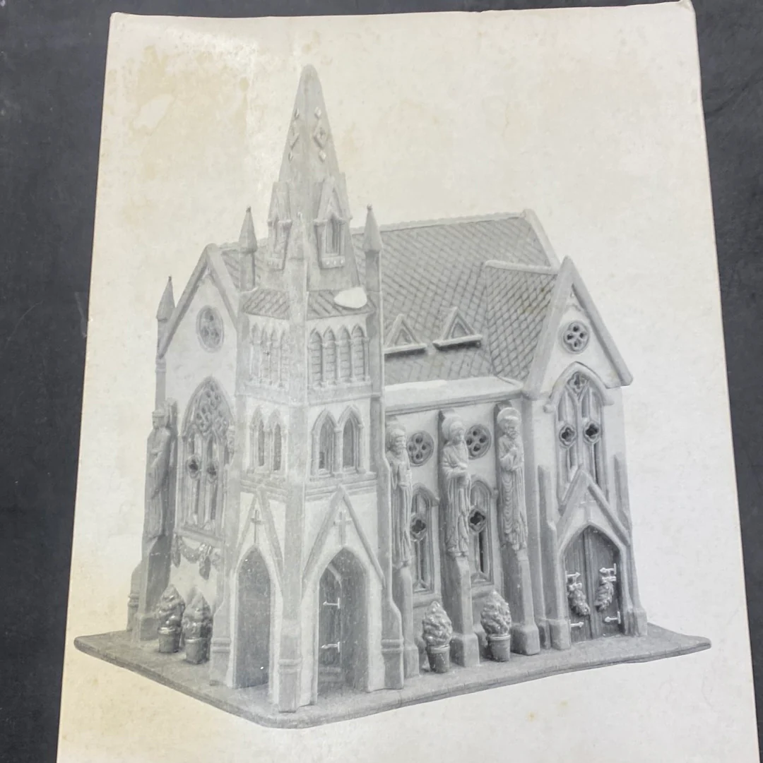 Department 56 Christmas in the City 5542-5 All Saints Corner Church - Image 2