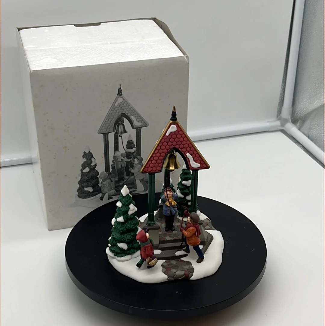 Department 56 Heritage Village 98711 Christmas Bells 1996 Special Piece