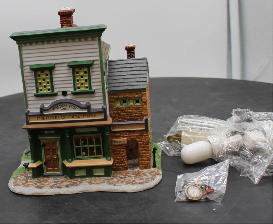 DEPT 56 56.56628 Walton Clocks Building Like New