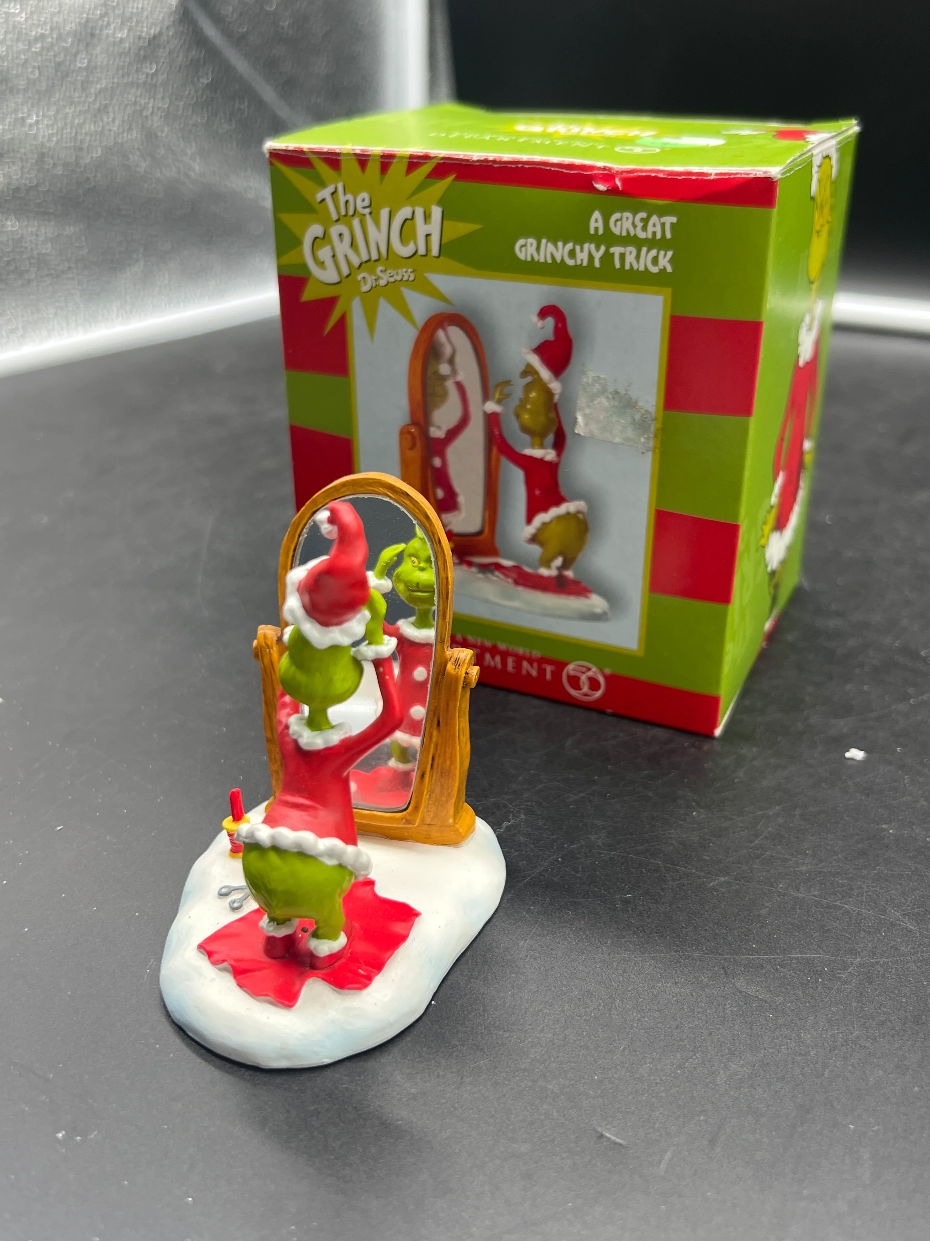 Dept 56 804154  A Great Grinchy Trick, Whoville Village Who-ville Christmas Rare Limited Like New - Image 2