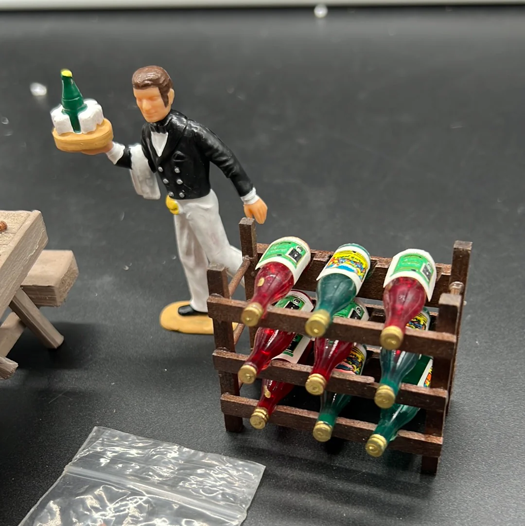 G Scale Accessory Pack 2: Picnic with Figures - Image 5