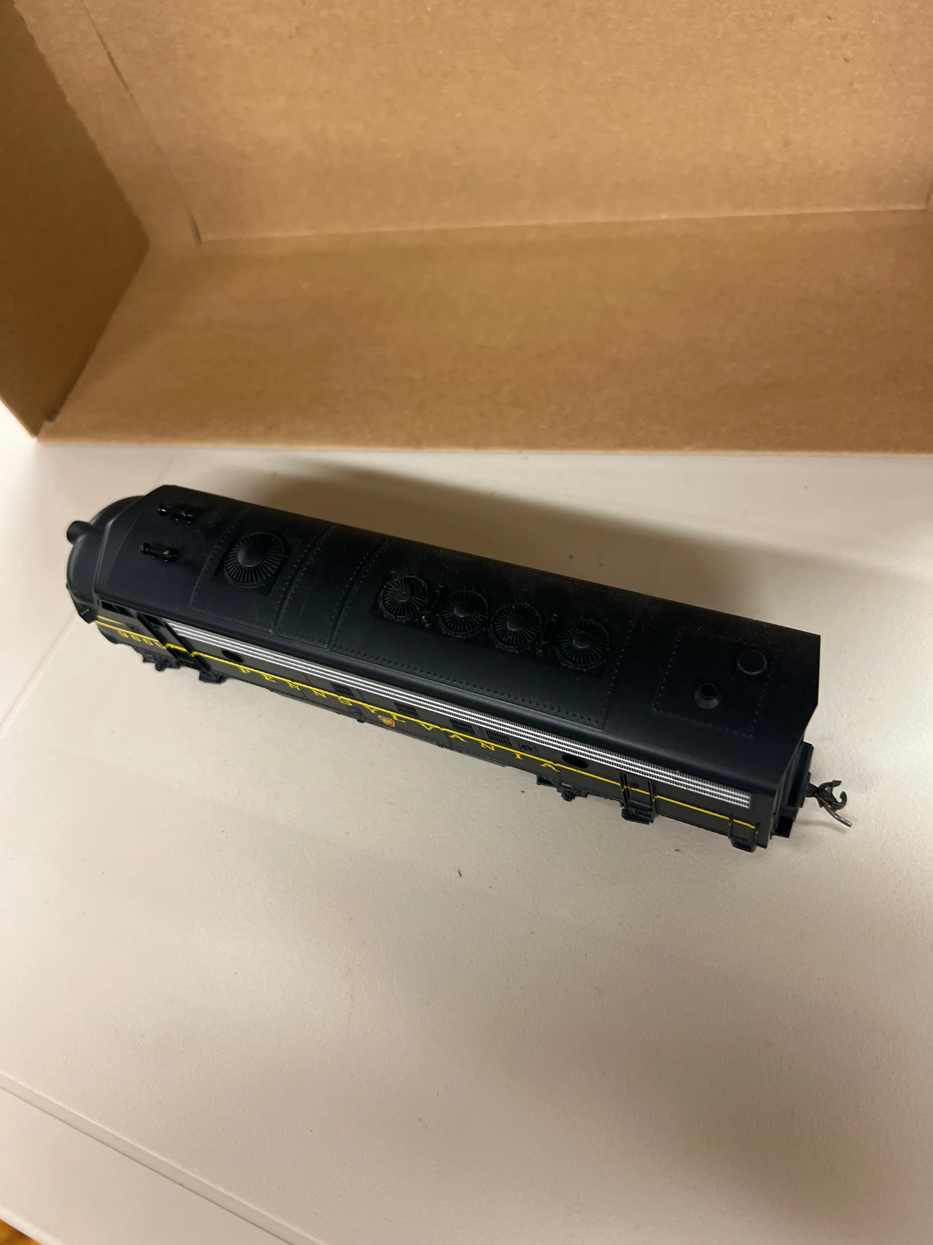 HO Scale Bargain Engine  141 atlas PRR diesel Engine Used VG - Image 4