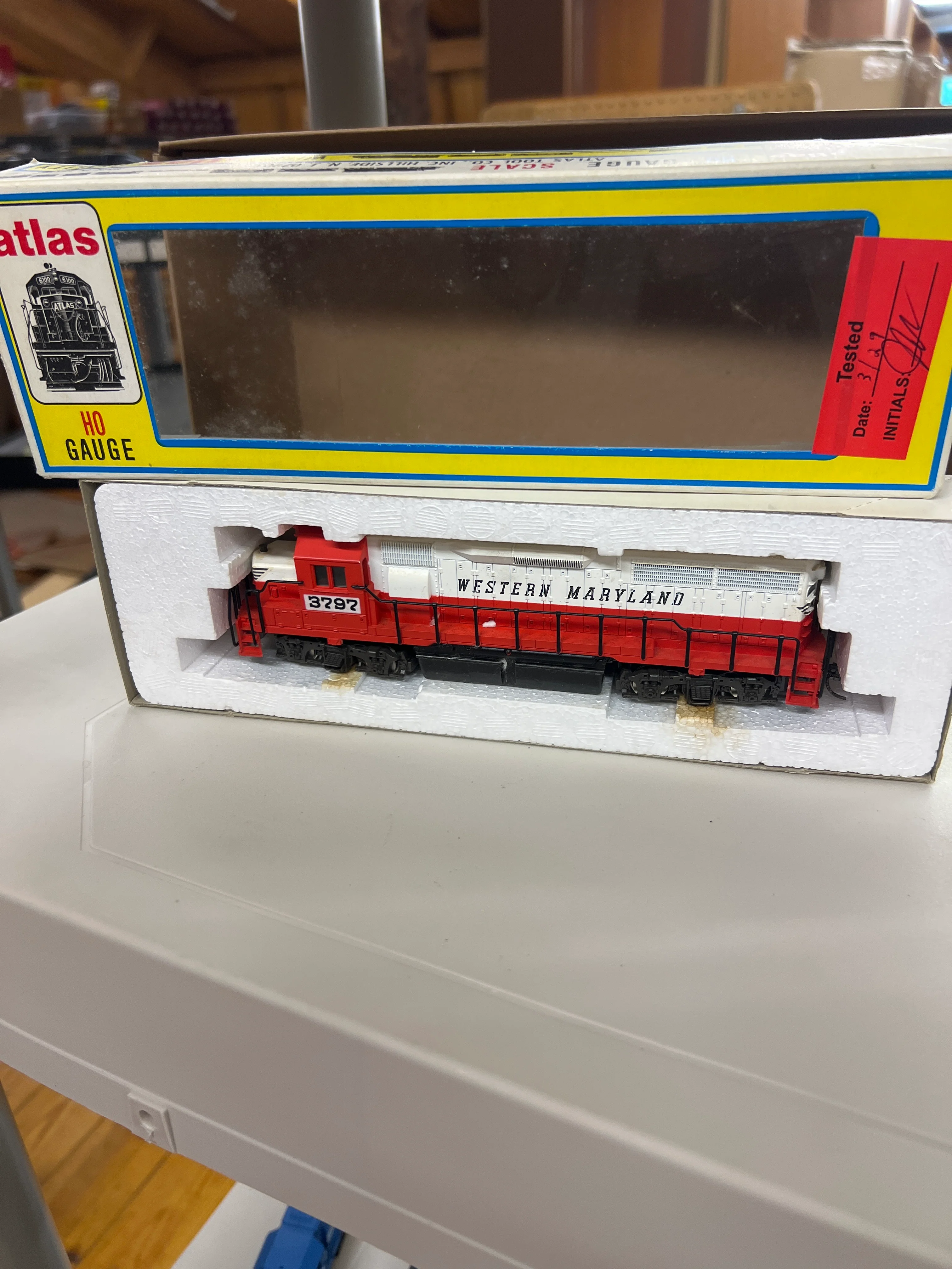 HO Scale Bargain Engine 143 7039 Atlas Western MD Diesel In Box Used VG - Image 2