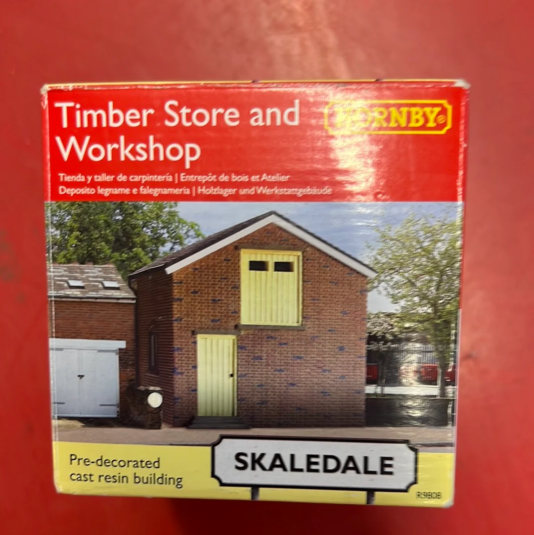 Hornby R9808 Timber Store and Workshop OO Gauge - Image 2