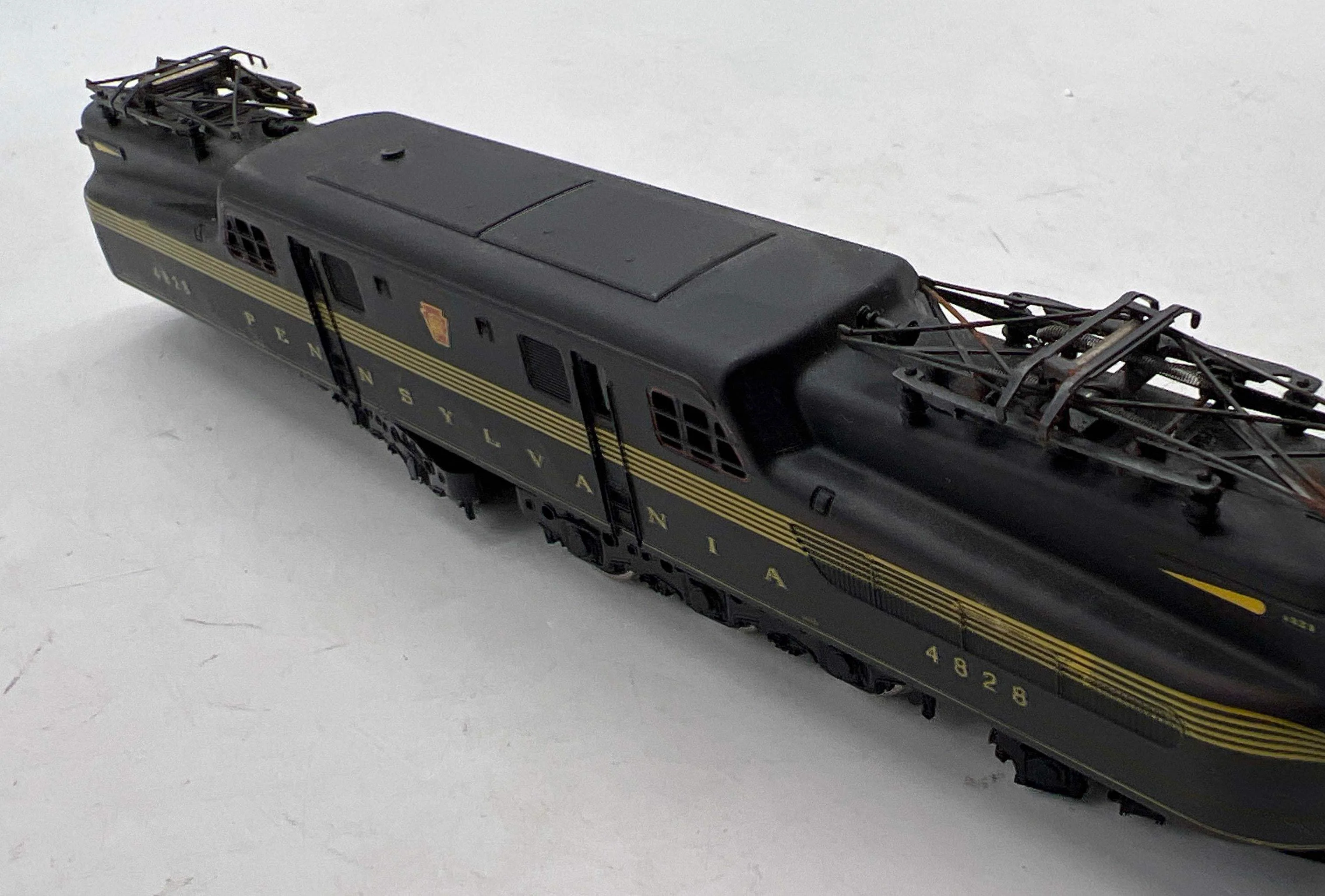 IHC m9301  PRR Pennsylvania Brunswick 5 Striped #4828 Locomotive HO SCALE Used Excellent as is cosmetic rust - Image 2