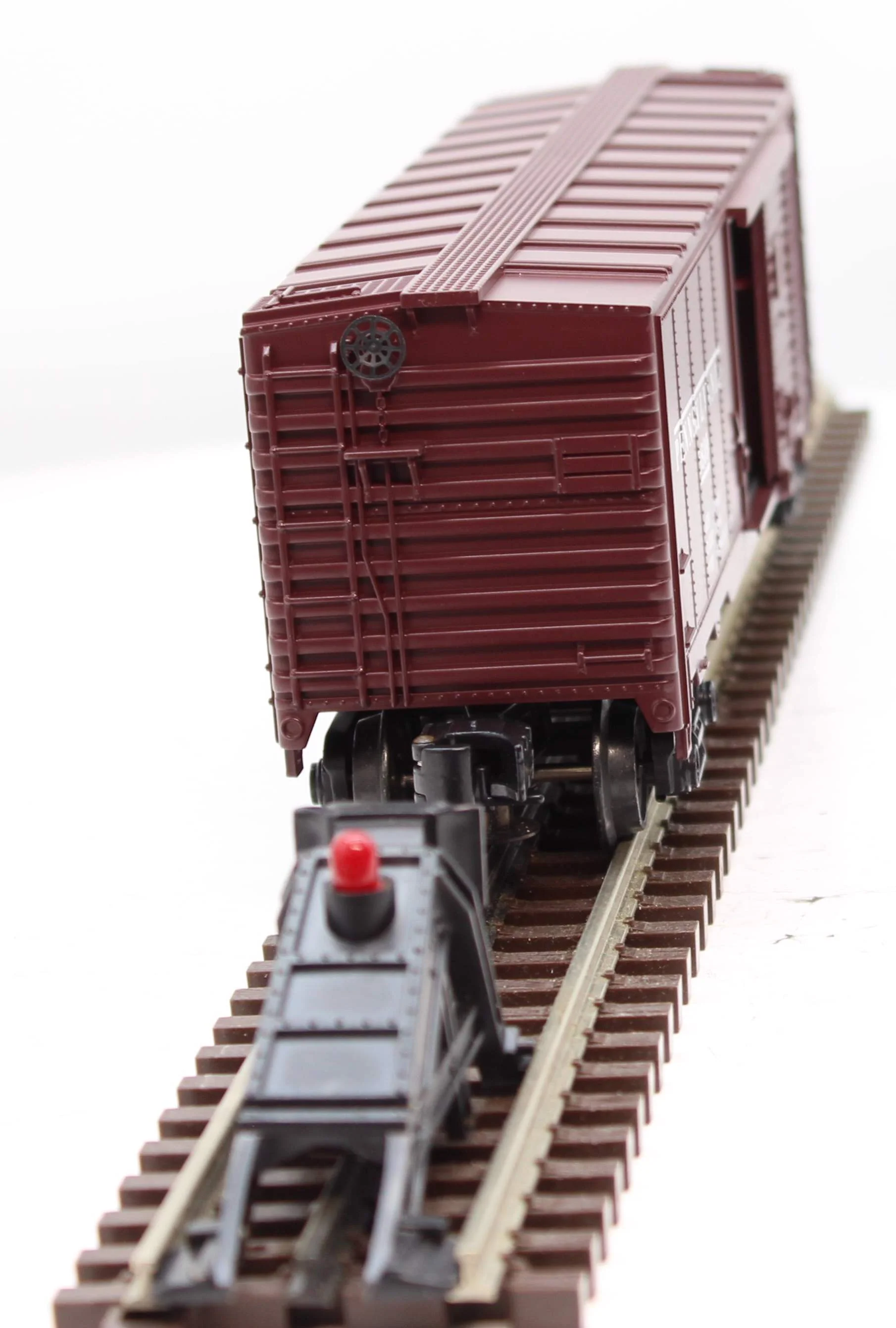 Industrial Rail IDM1002 PENNSYLVANIA Boxcar Mainline #5801 O Scale Like New - Image 3