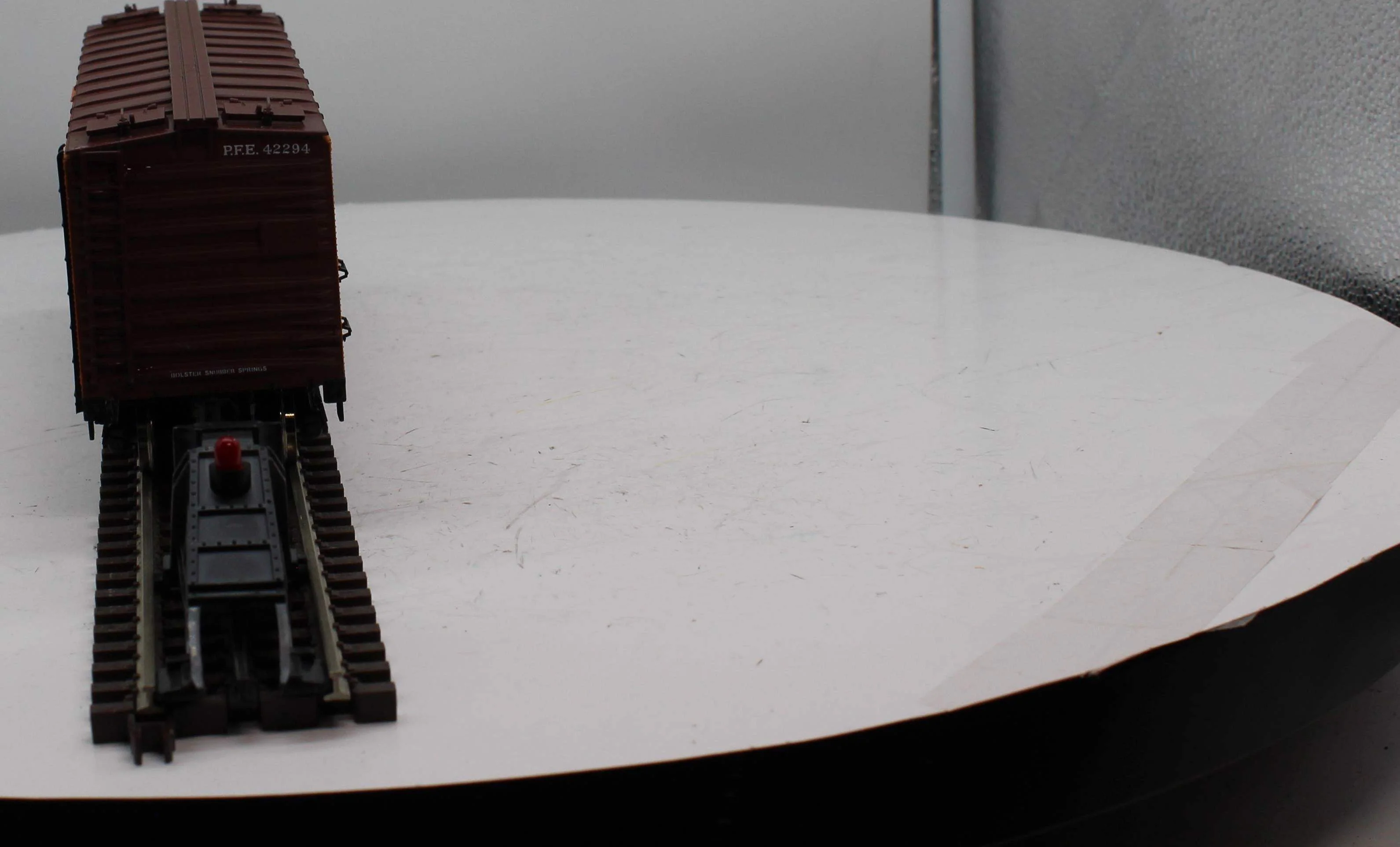 Inter Mountain Railway Co. 25301S-36 Steelsided Ice Bunker Ventiloated Reefer Scale O SCALE Like New - Image 4