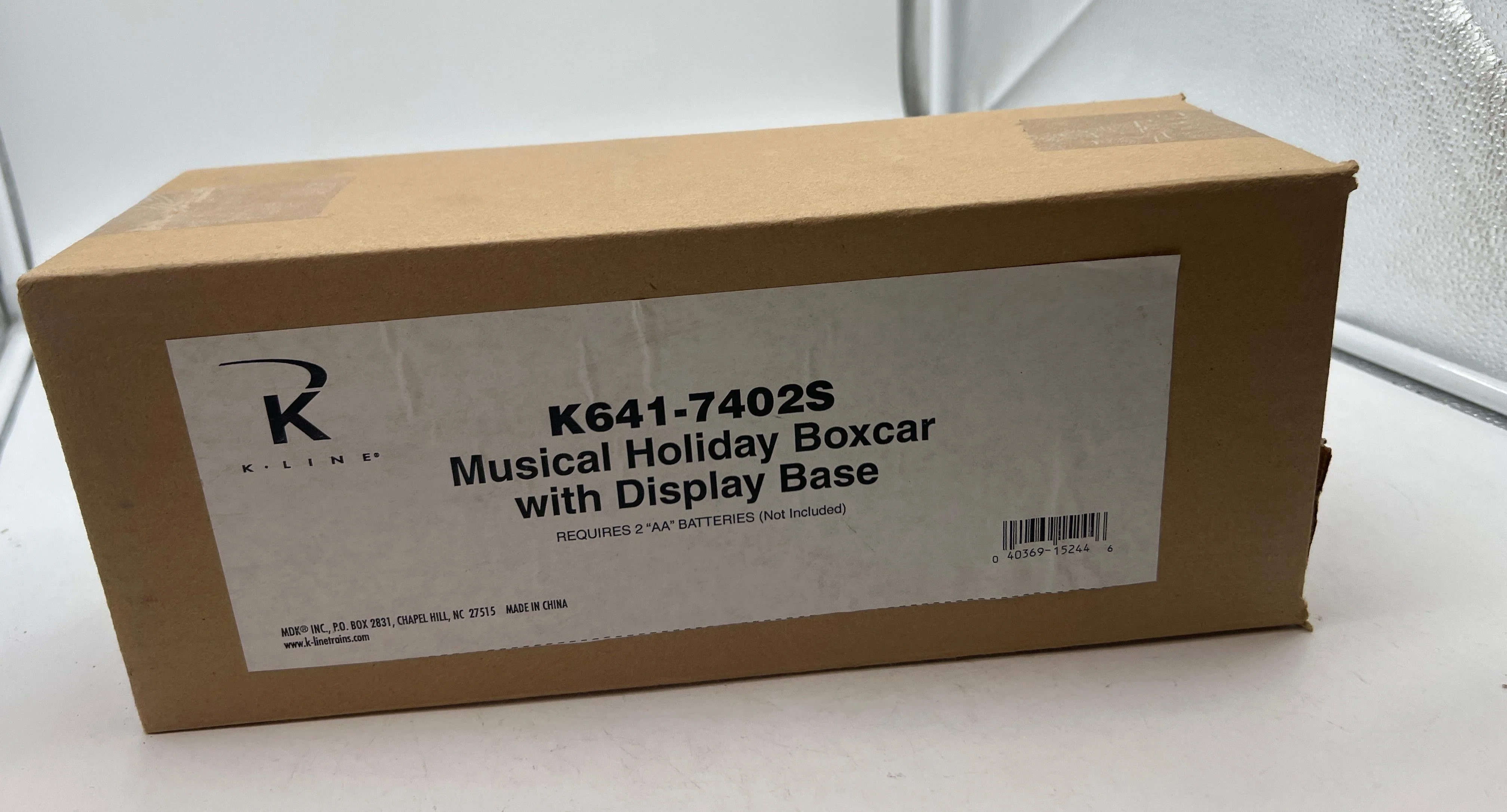 K-Line Holiday Car K641-7402S k641-7402s musical sounds with base O SCALE Like New - Image 3