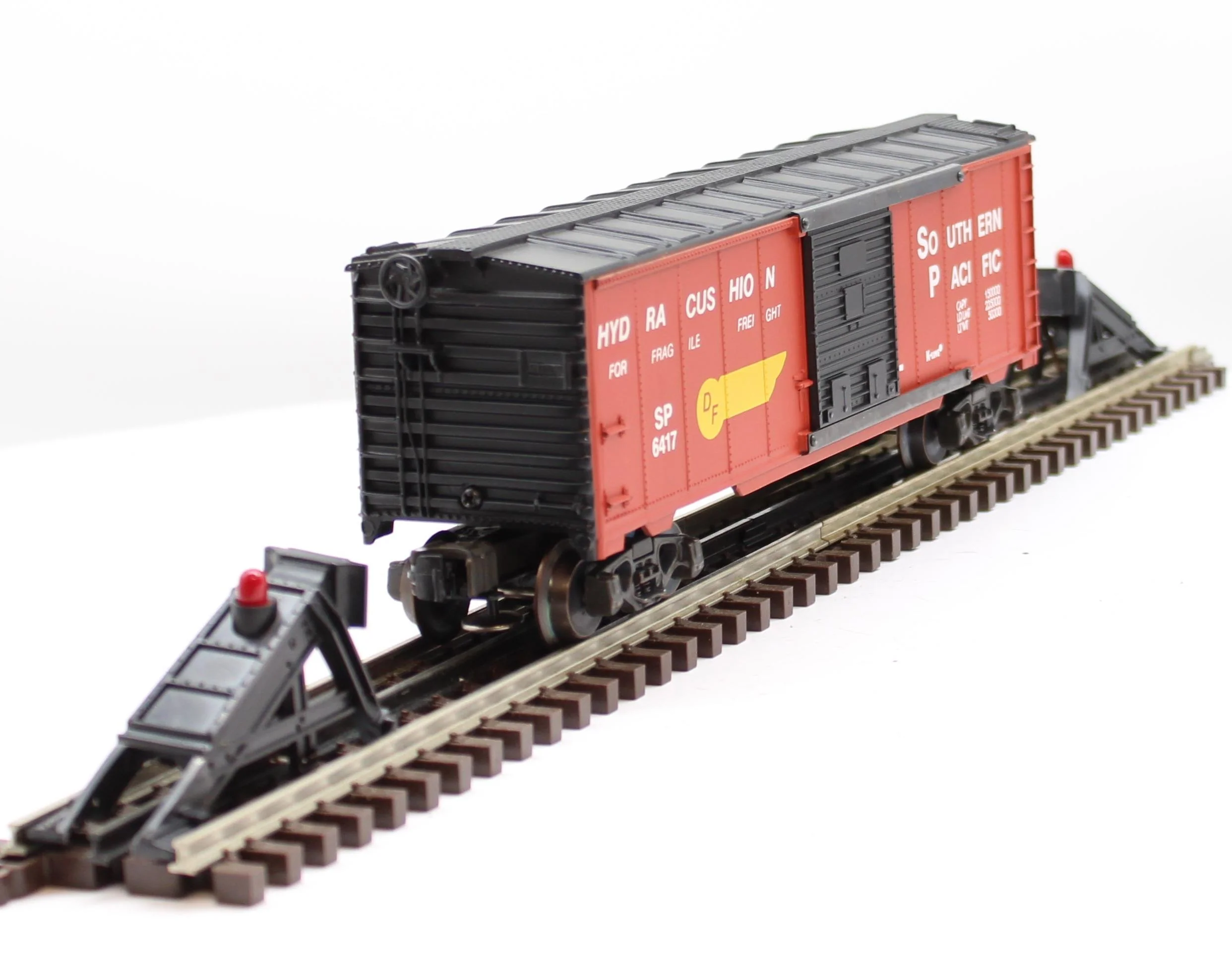 K-Line K-6417 Southern Pacific Box Car O SCALE Used Damaged Box - Image 4