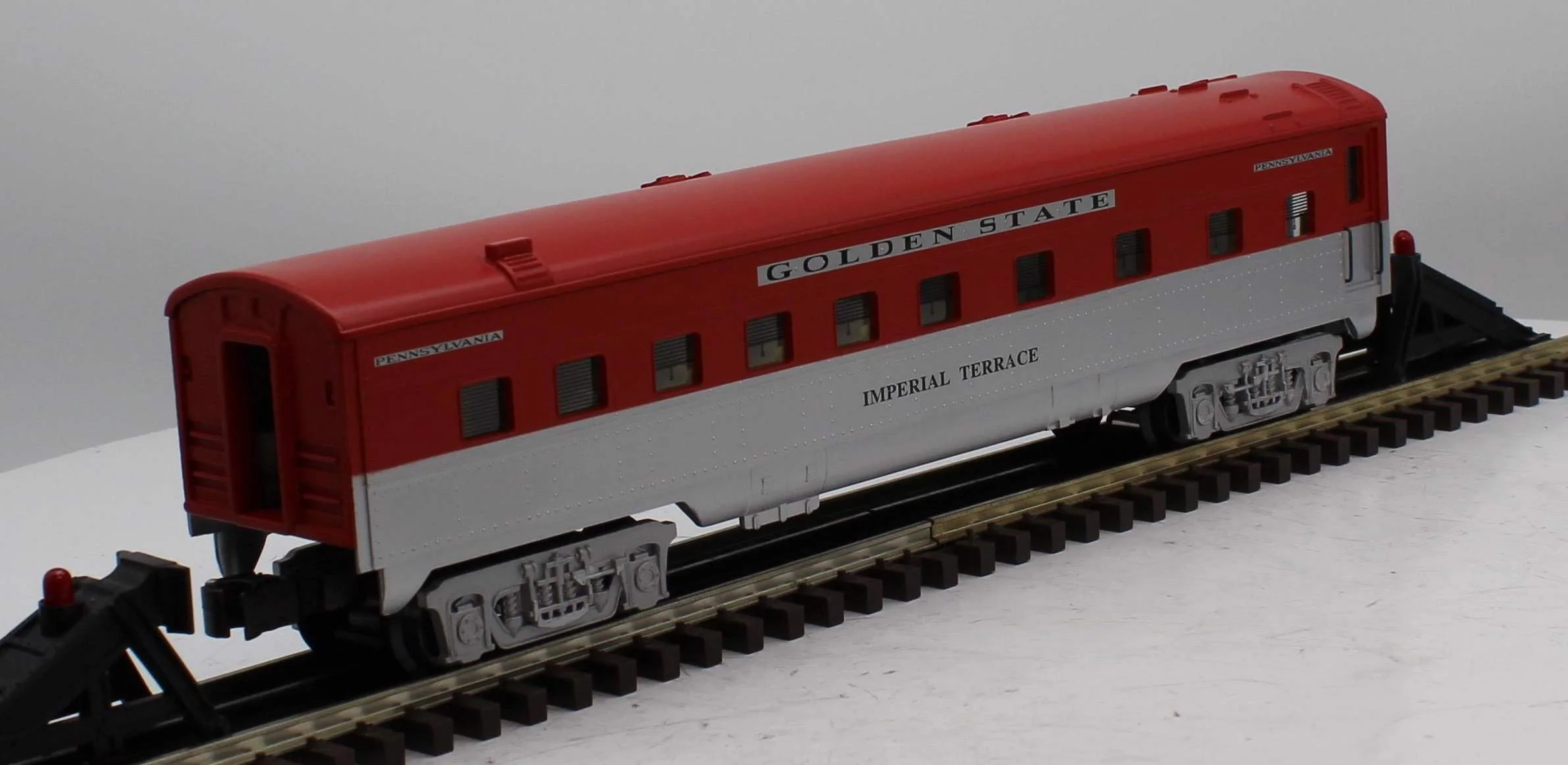 K-Line K4532-3368 Golden State Imperial Terrace Passenger Car O SCALE Like New - Image 6