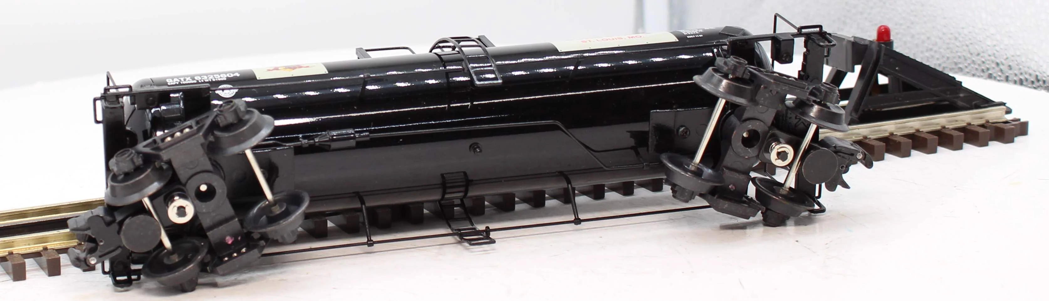 K-Line K6341-5603 ANHEUSER-BUSCH Corn Syrup Aluminum Tank Car O Scale Like New - Image 6