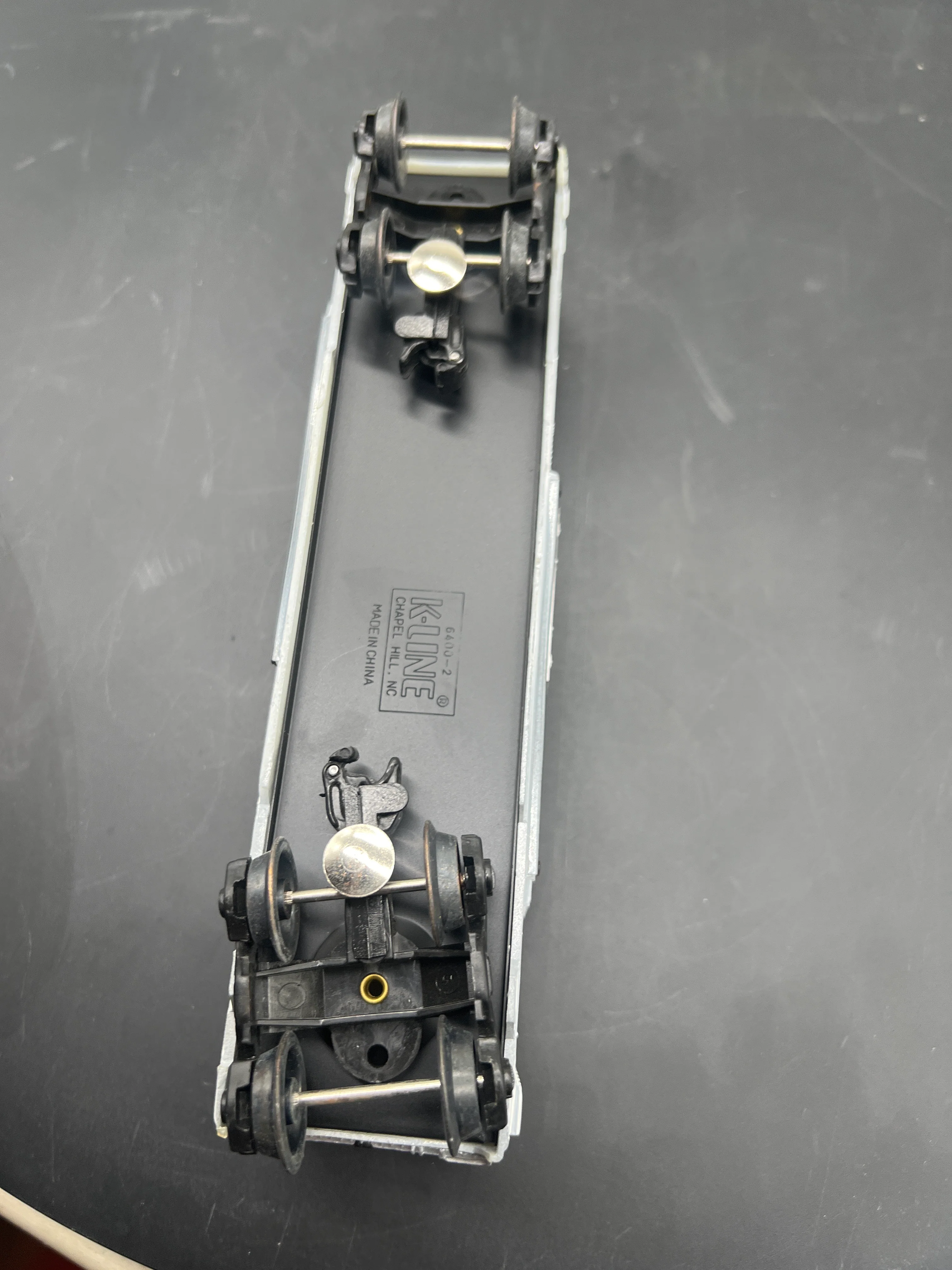K-Line k646705 HERSHEY'S HUGS BOXCAR O SCALE Like New - Image 5
