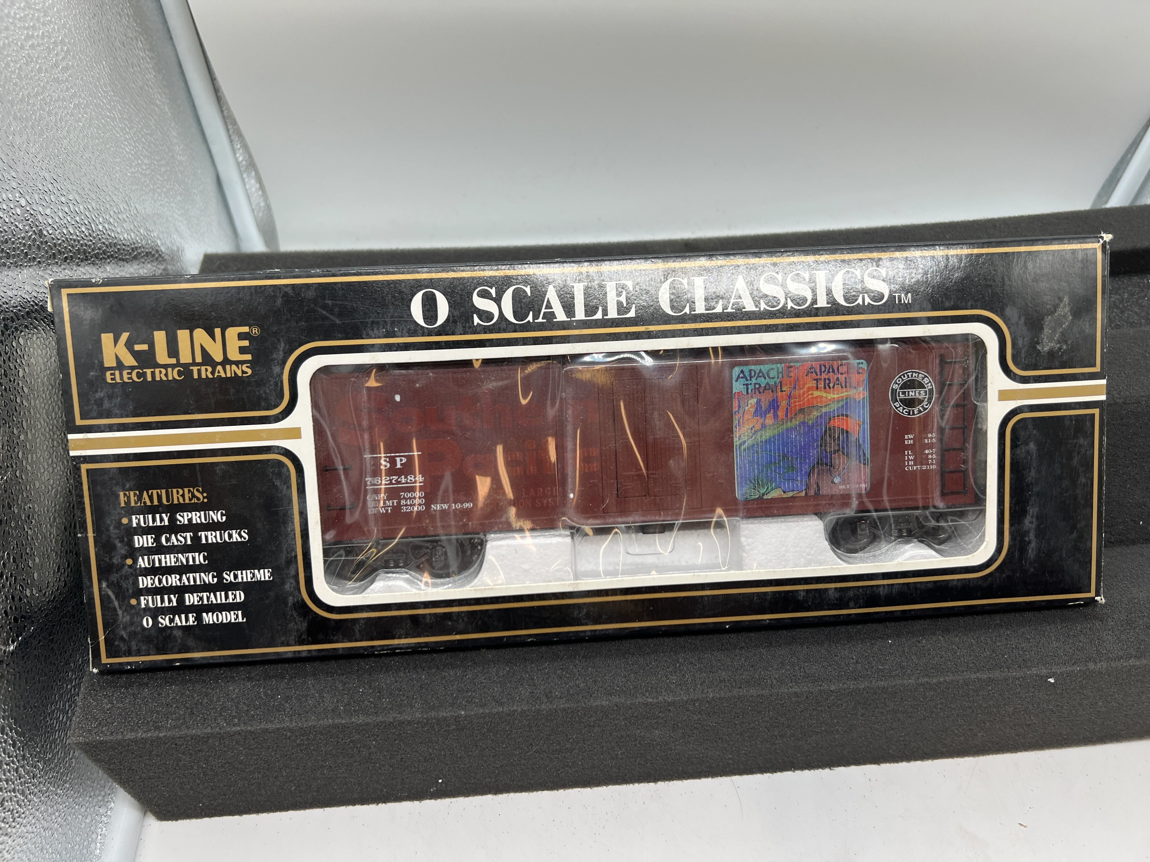 K-Line k672-7488 Southern Pacific Lines Apache Trail Historical Art Woodside Reefer O SCALE NEW - Image 2