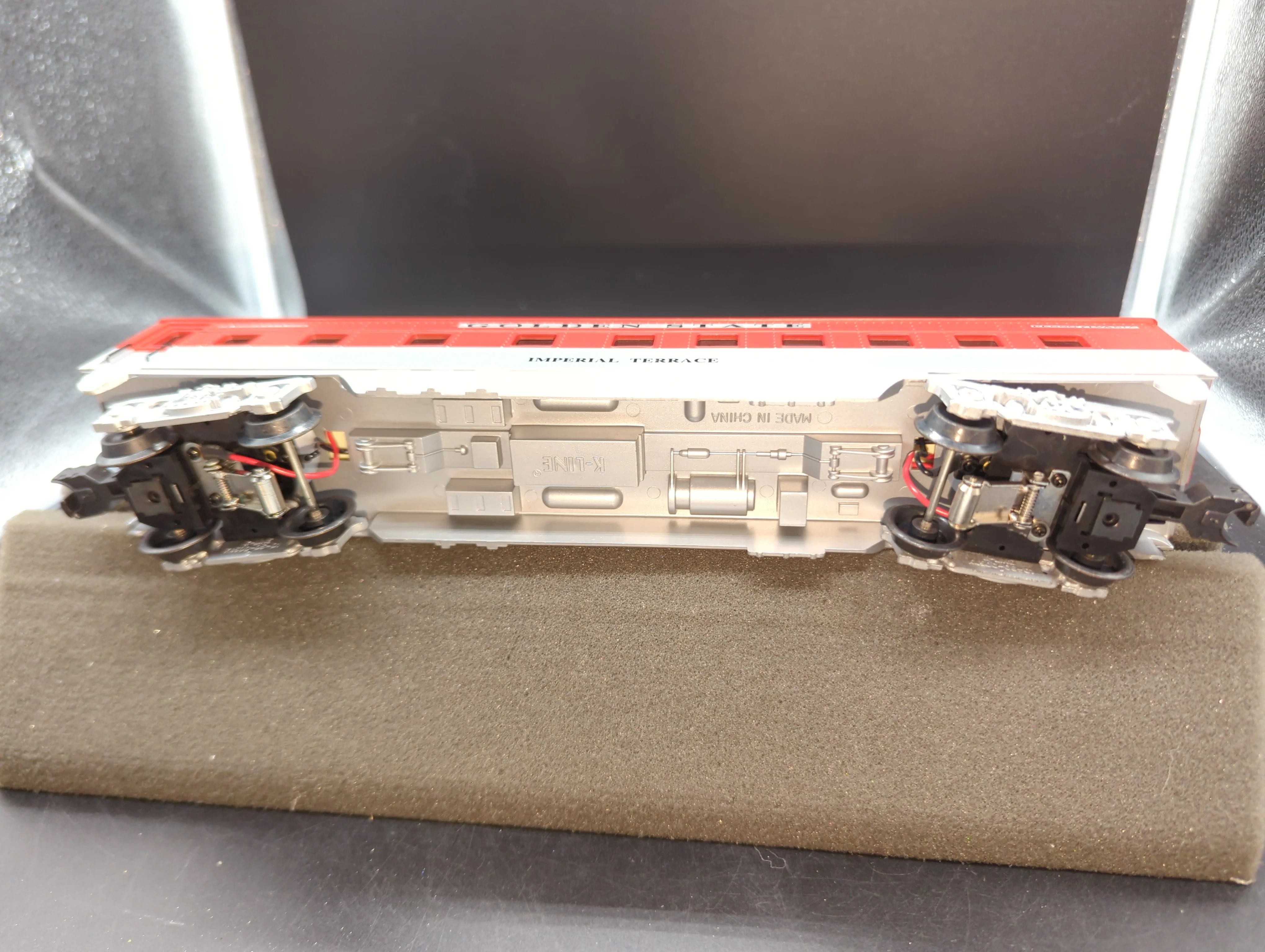 K-Line K7500 Series Golden State Imperial Terrance Passenger Car O SCALE Like New - Image 3