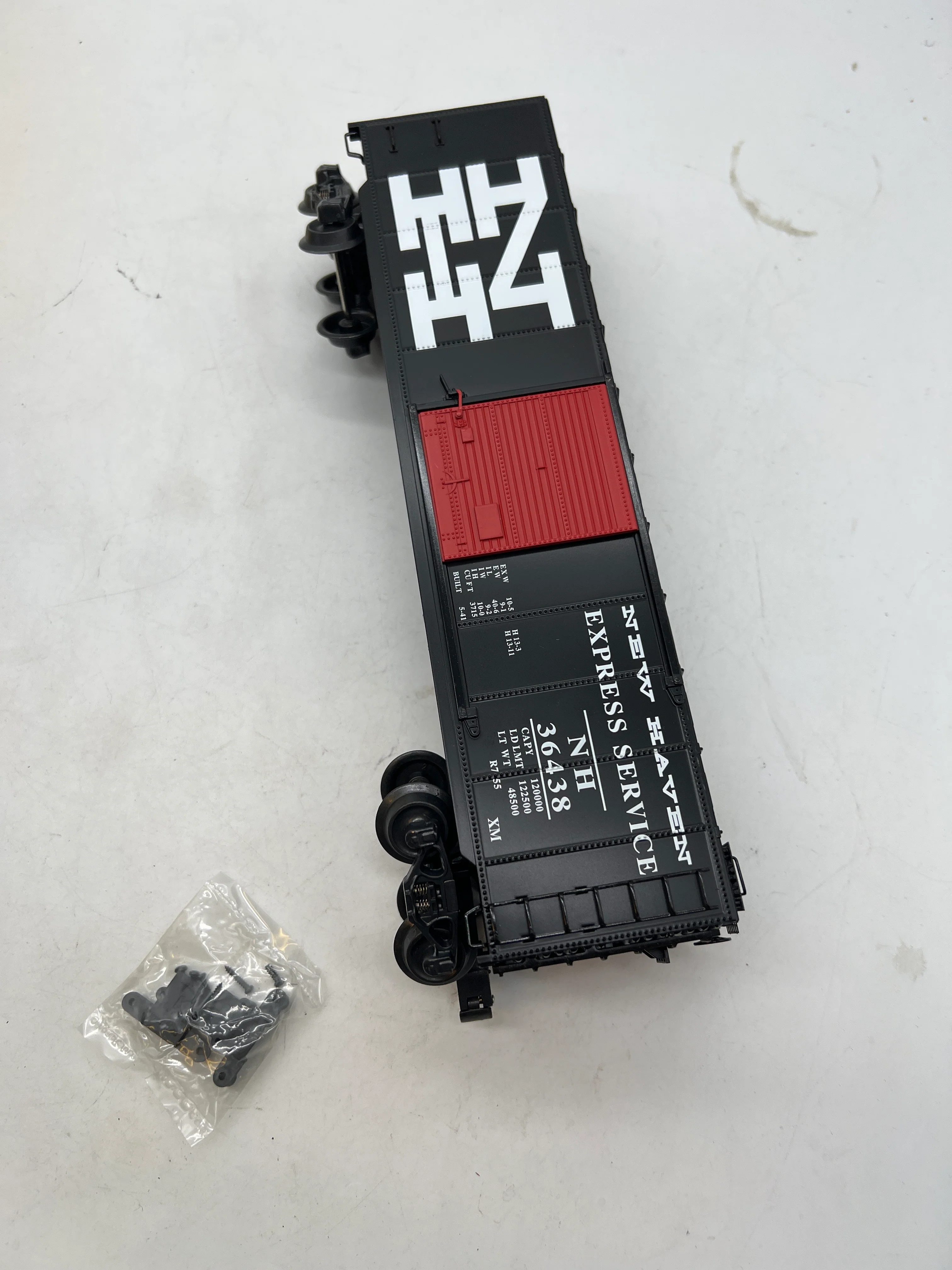 K-Line k761-1792 New Haven Express Service Boxcar O SCALE Like New - Image 3